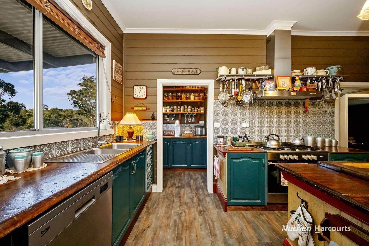 810 Coojar Lane, Tarrayoukyan For Sale by Farmbuy.com - image 5