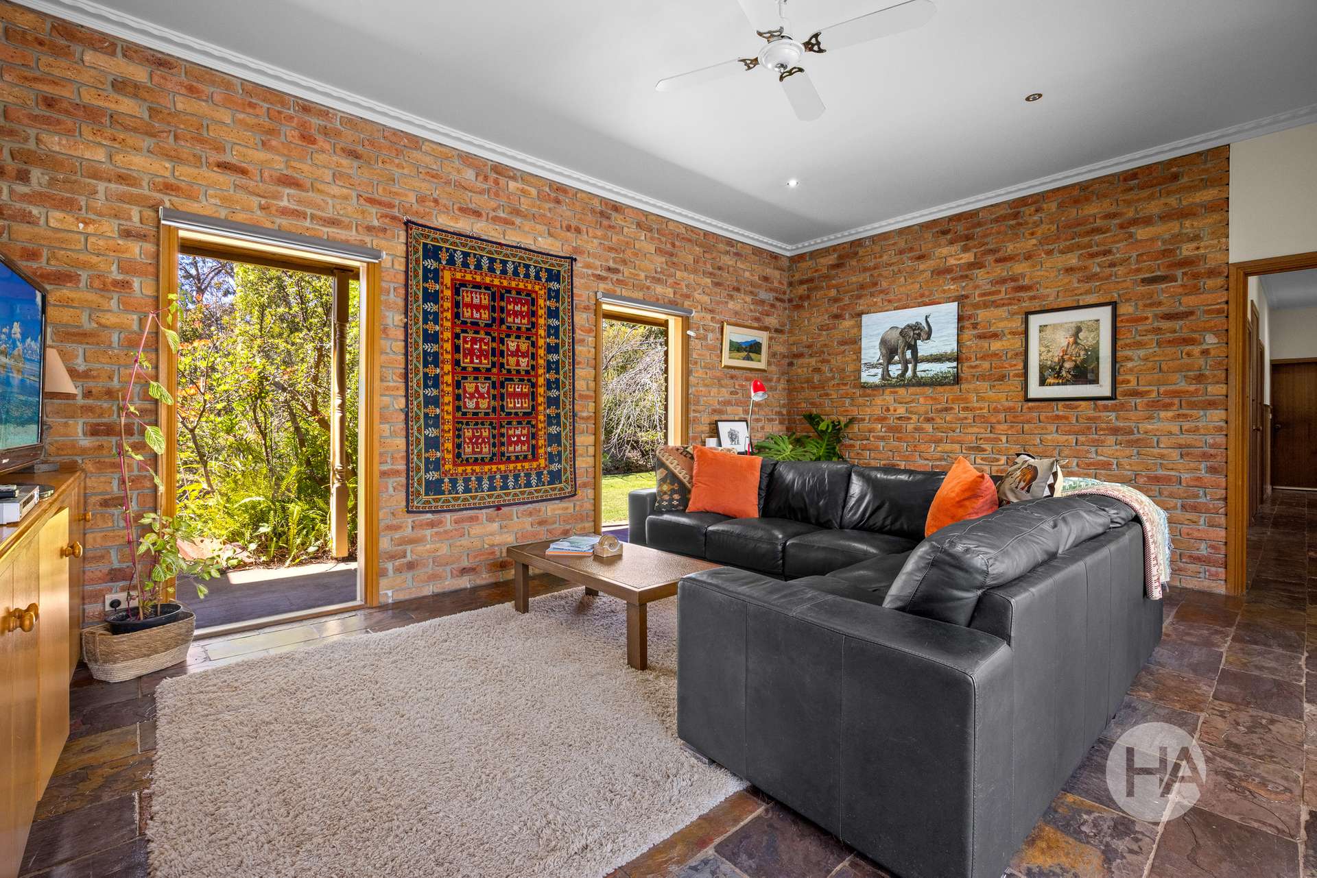 55 Newton Avenue, Langwarrin South For Sale by Farmbuy.com - image 11