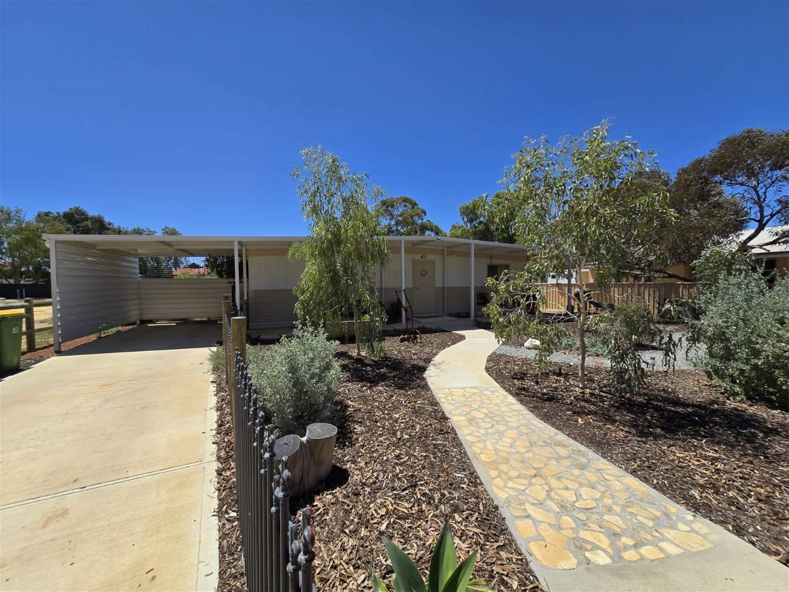 7 Coronation Street, Trayning For Sale by Farmbuy.com - image 26