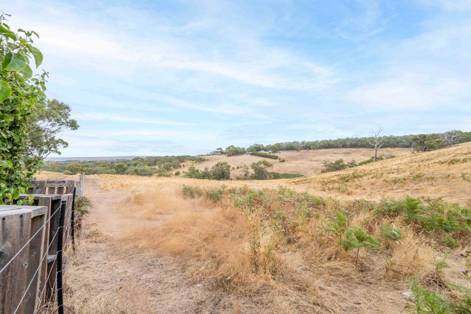 13 Mhabri Lane, Narrawong For Sale by Farmbuy.com - image 11