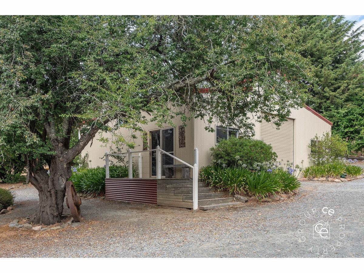 30a Posen Road, Birdwood For Sale by Farmbuy.com - image 17