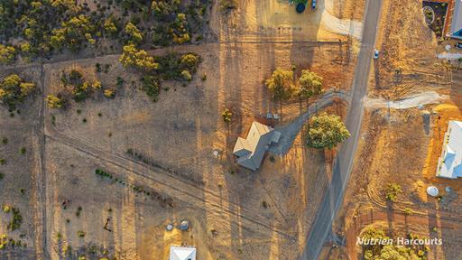 Farm For Sale - WA - Gingin - 6503 - Escape to the country! Why build, move in now! 