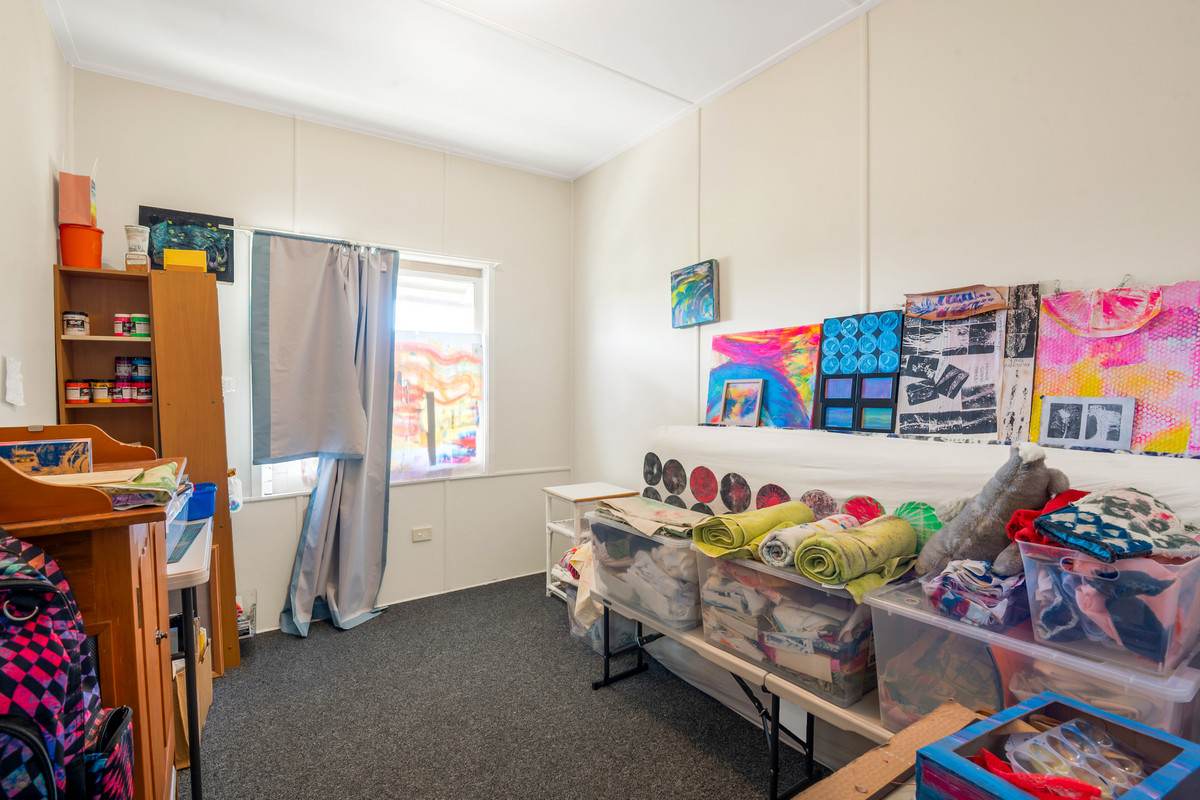 216 And 218 Pratten Street, Warwick For Sale by Farmbuy.com - image 9