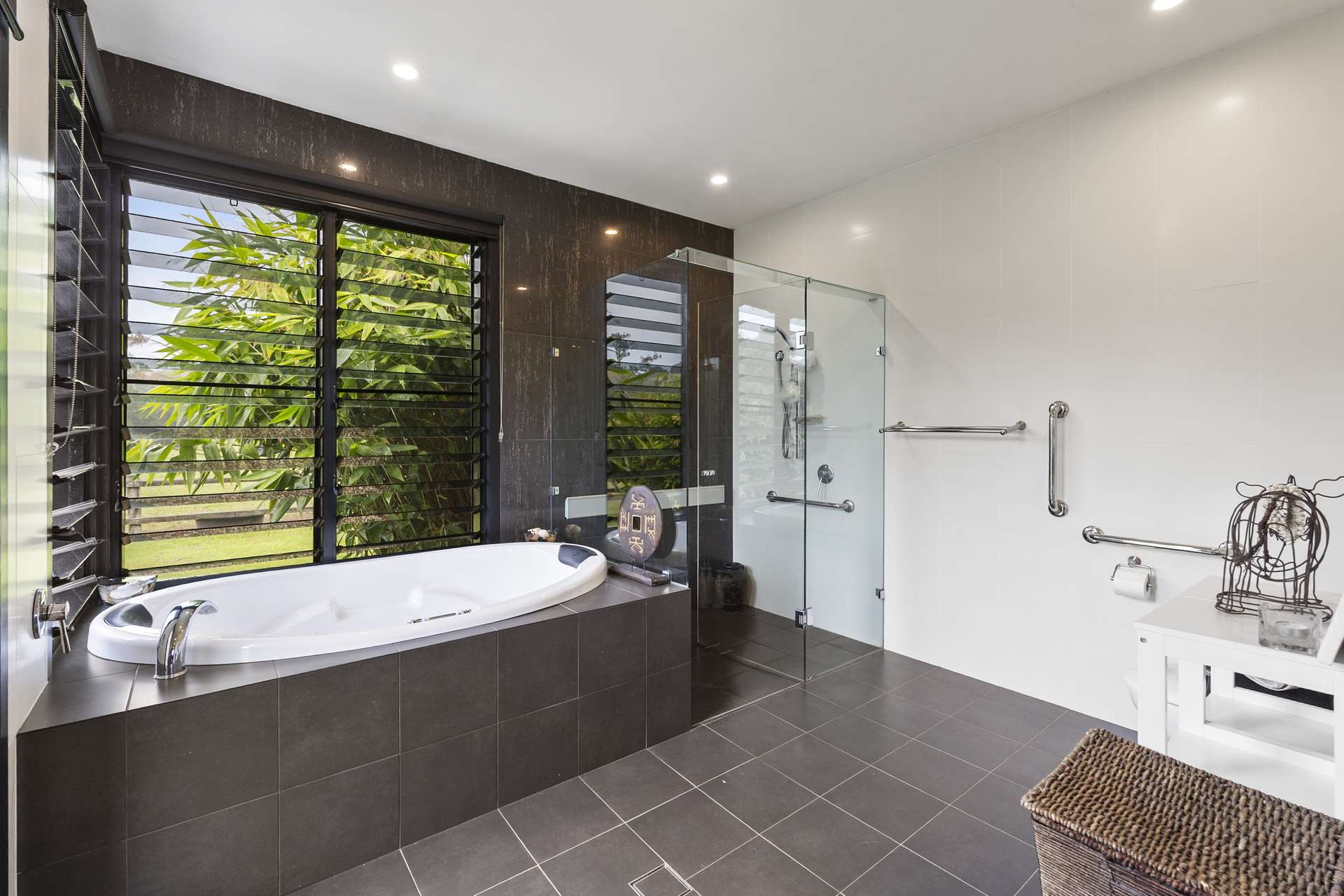 160 Upper Crystal Creek Road, Upper Crystal Creek For Sale by Farmbuy.com - image 13