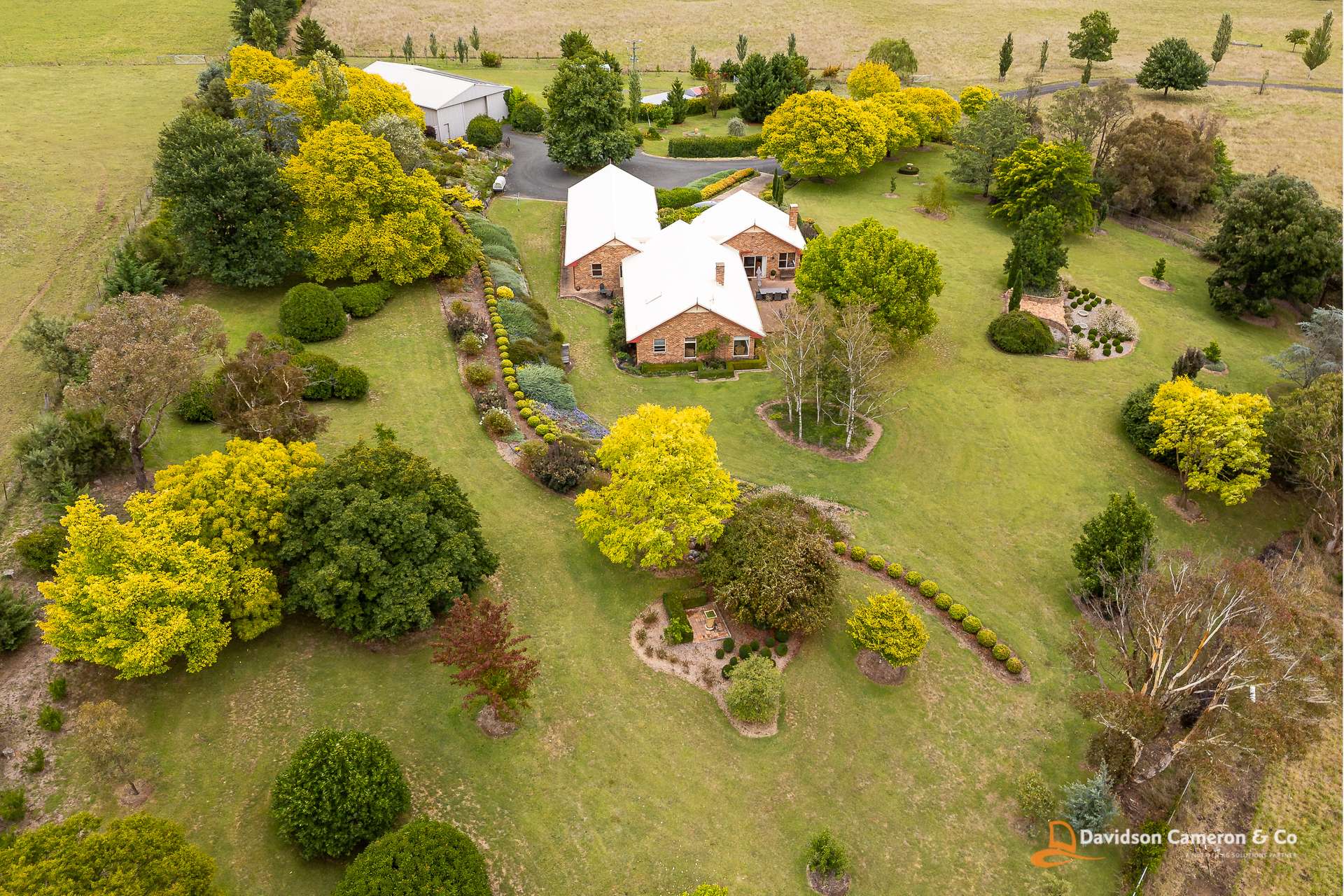 "Langleigh" 14503 Thunderbolts Way, Walcha For Sale by Farmbuy.com - image 1