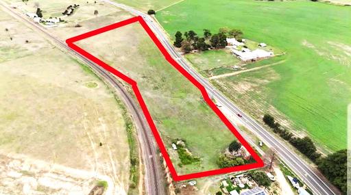 834 Vale Rd, Perthville NSW 2795