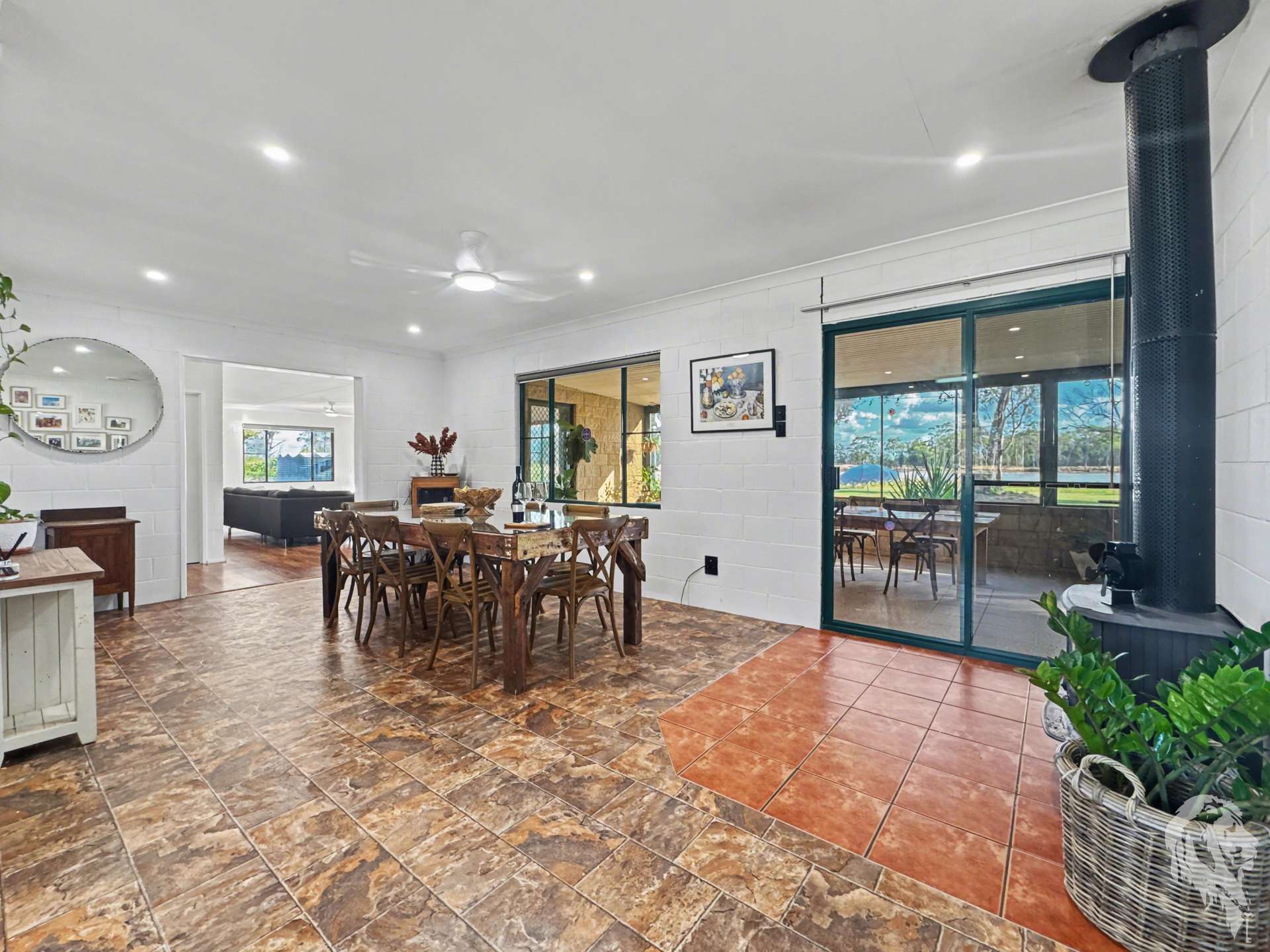 10402 Newell Highway, Jacks Creek For Sale by Farmbuy.com - image 8