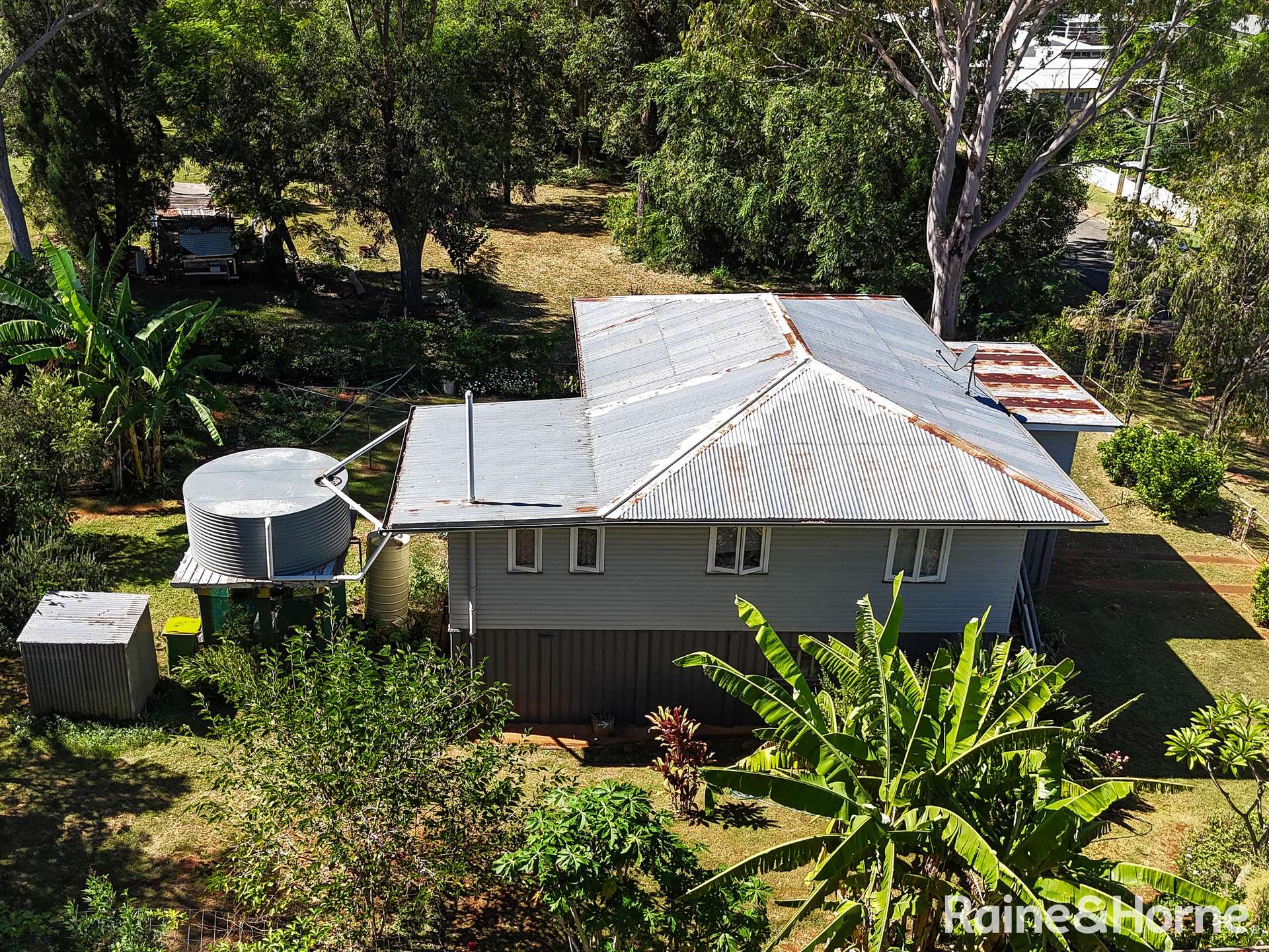 3 Davies Street, Yarraman For Sale by Farmbuy.com - image 13