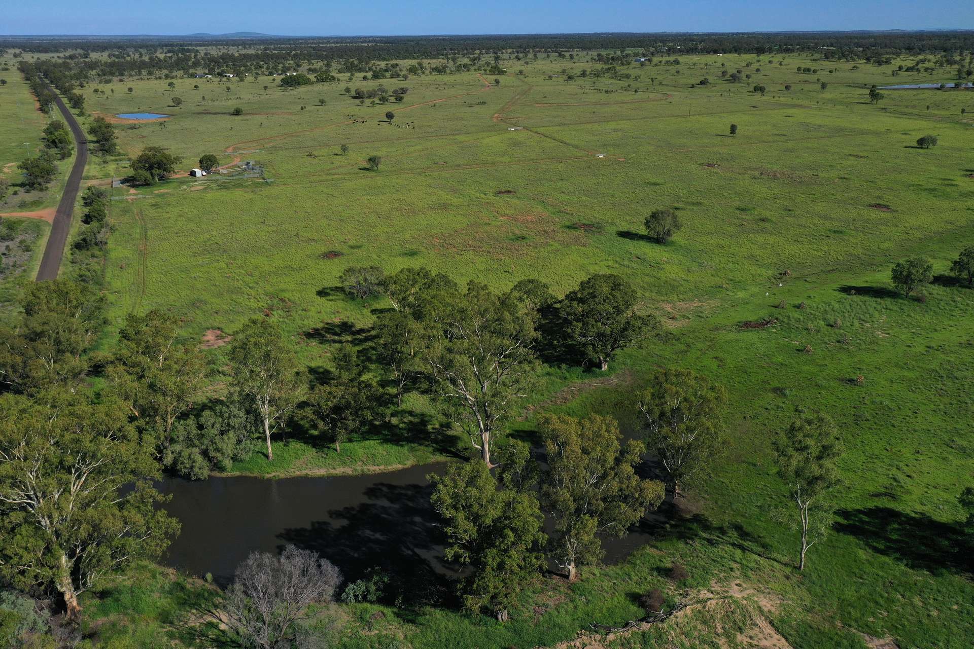 888 Dargal Road, Roma For Sale by Farmbuy.com - image 2