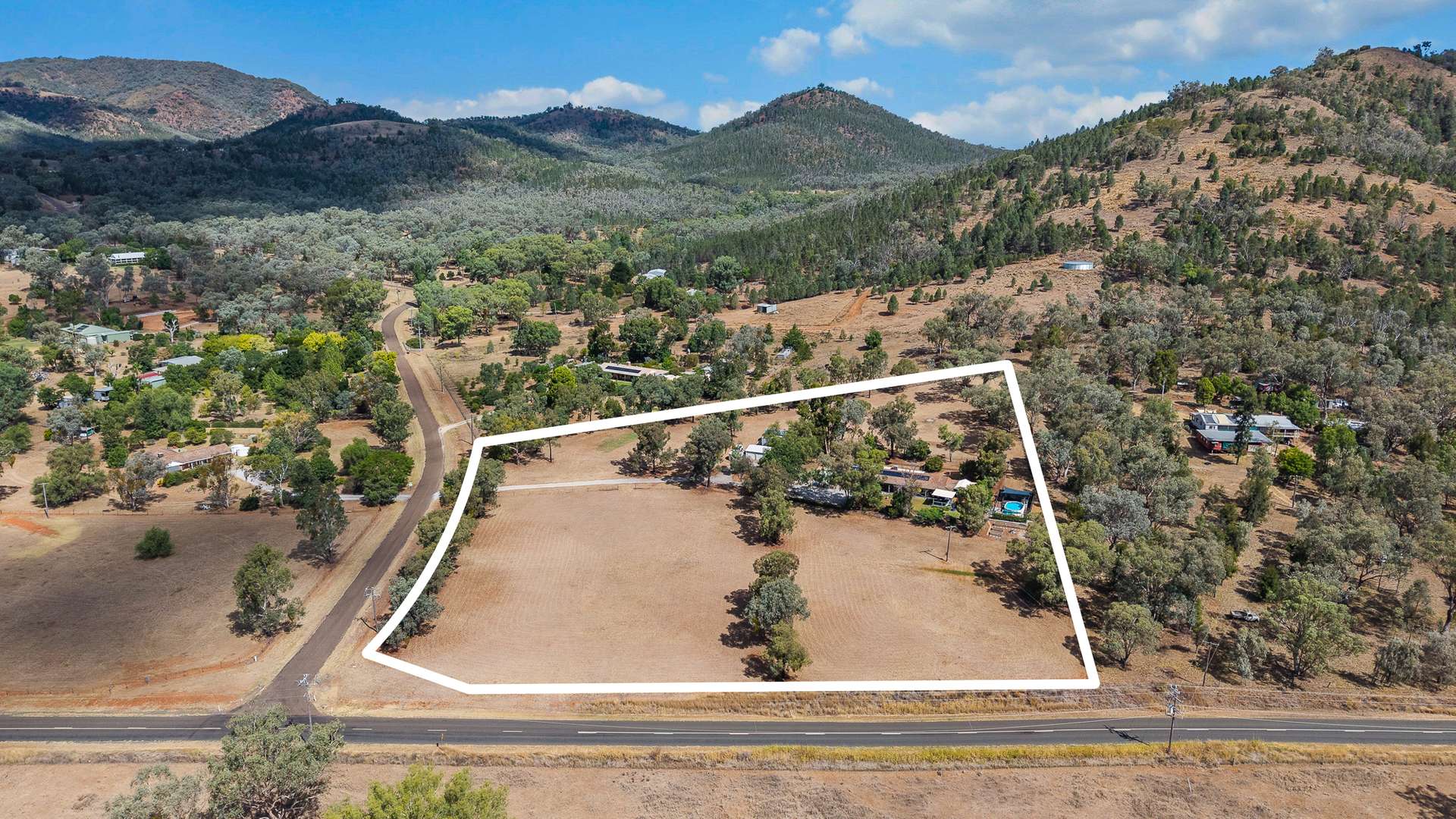 8 Brooklyn Park Road, Kootingal For Sale by Farmbuy.com - image 18