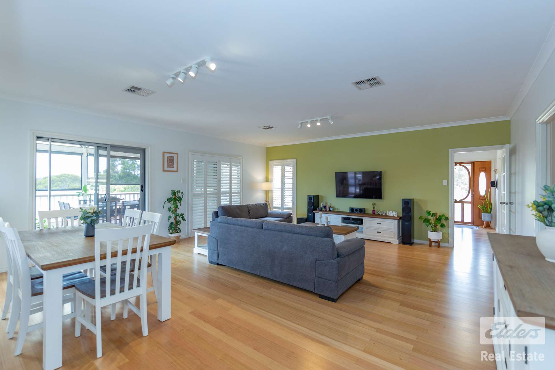 28 Roberts Vale, Hoddys Well For Sale by Farmbuy.com - image 7