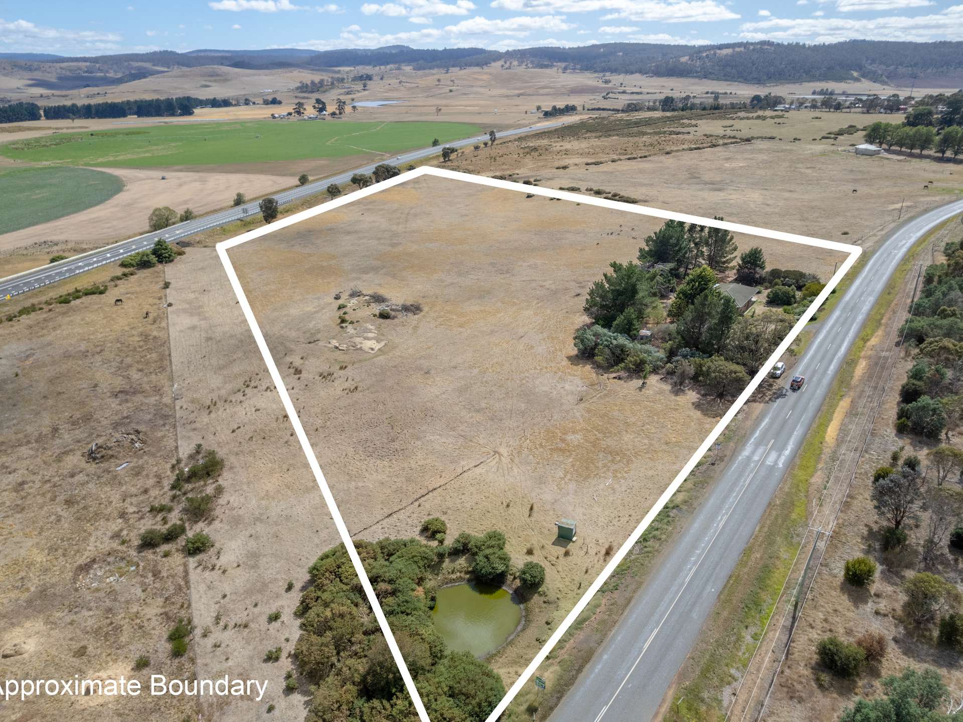 2A High Street, Oatlands For Sale by Farmbuy.com - image 32