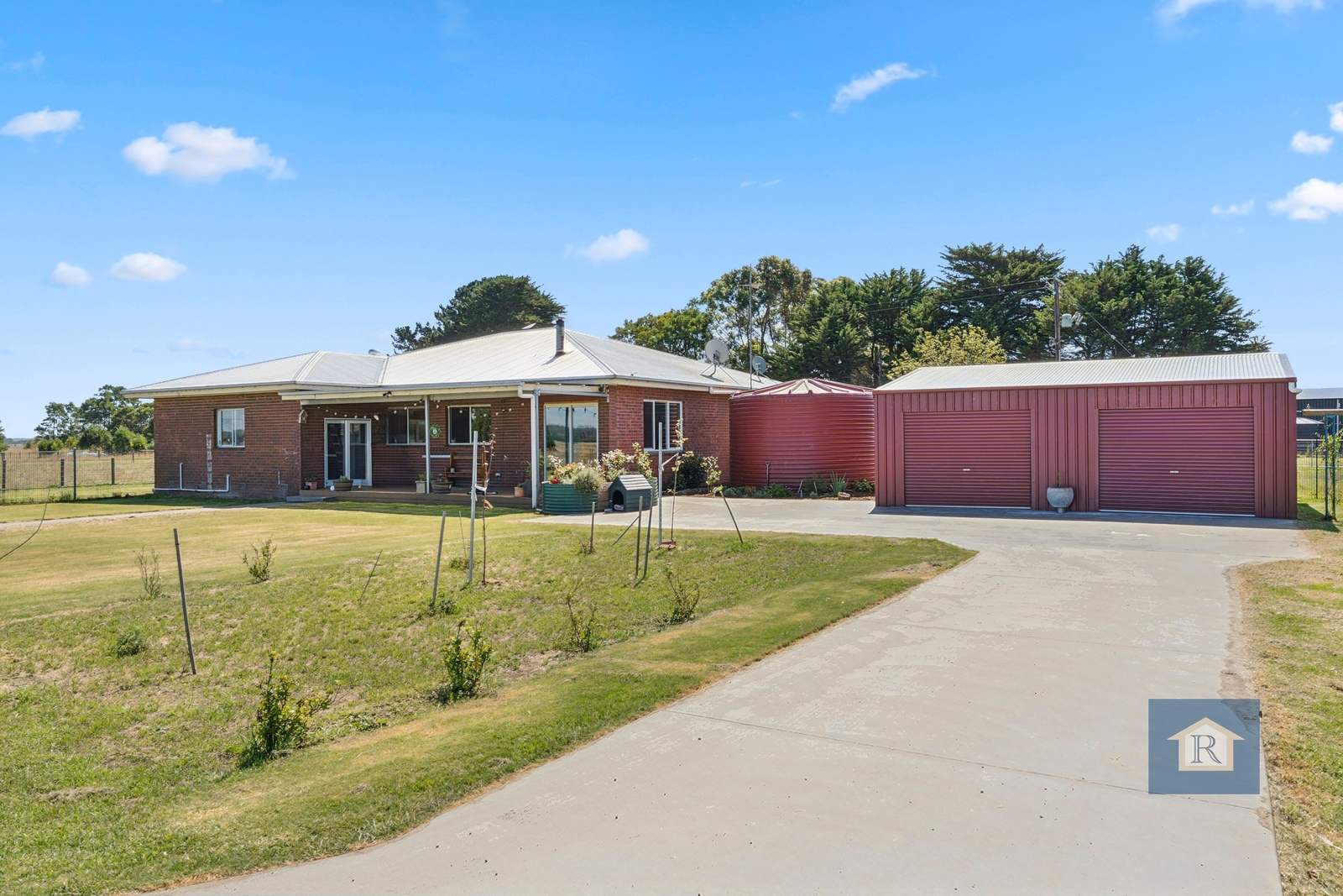 180 Irrewillipe-Pirron Yallock Road, Irrewillipe For Sale by Farmbuy.com - image 1