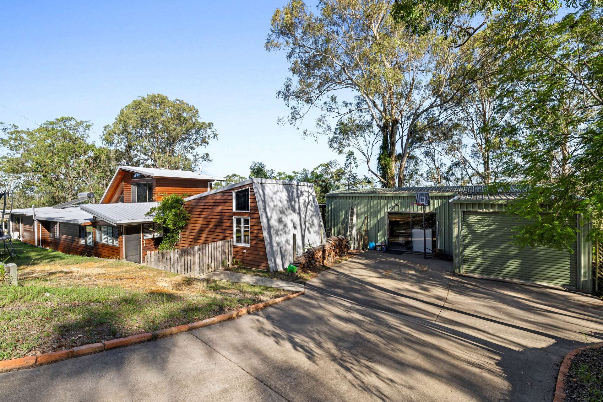 909 Blanchview Road, Silver Ridge For Sale by Farmbuy.com - image 2