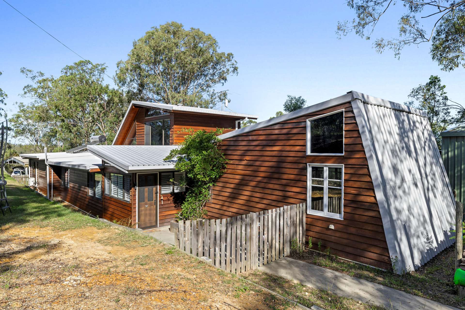 909 Blanchview Road, Silver Ridge For Sale by Farmbuy.com - image 15