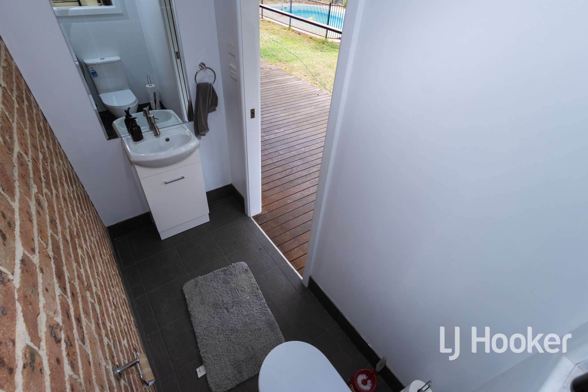 245 Old Stannifer Road, Gilgai For Sale by Farmbuy.com - image 12