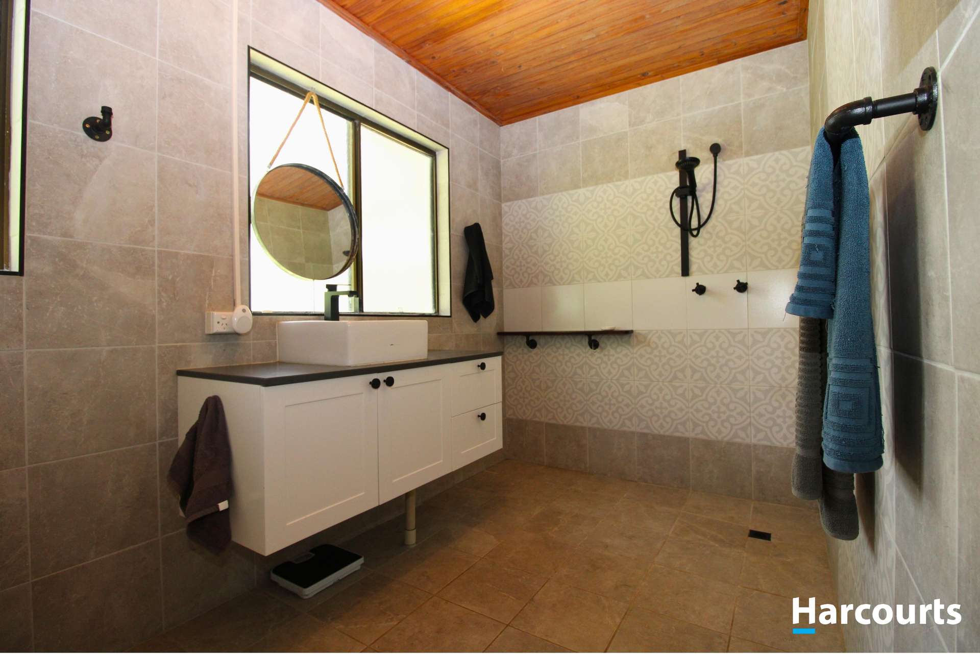 529 Doughboy Road, Doughboy For Sale by Farmbuy.com - image 9