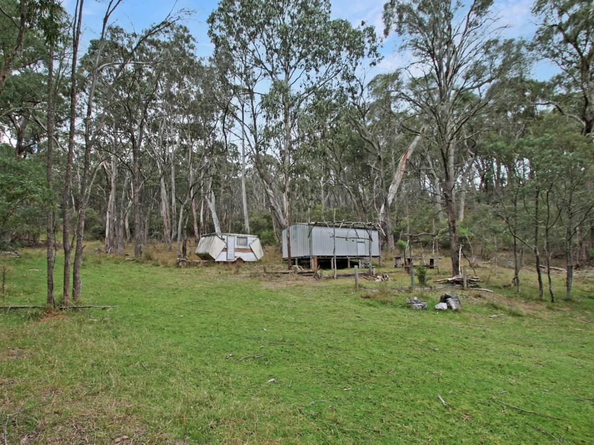 135 Kangaroo Track, Omeo For Sale by Farmbuy.com - image 1