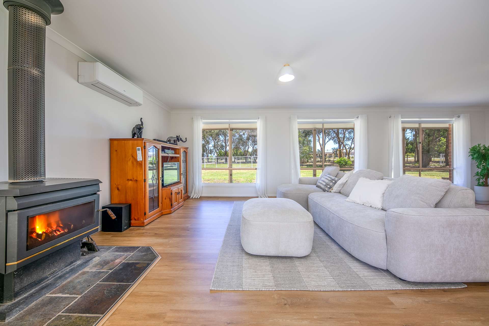 74 King Drive, Lancefield For Sale by Farmbuy.com - image 7