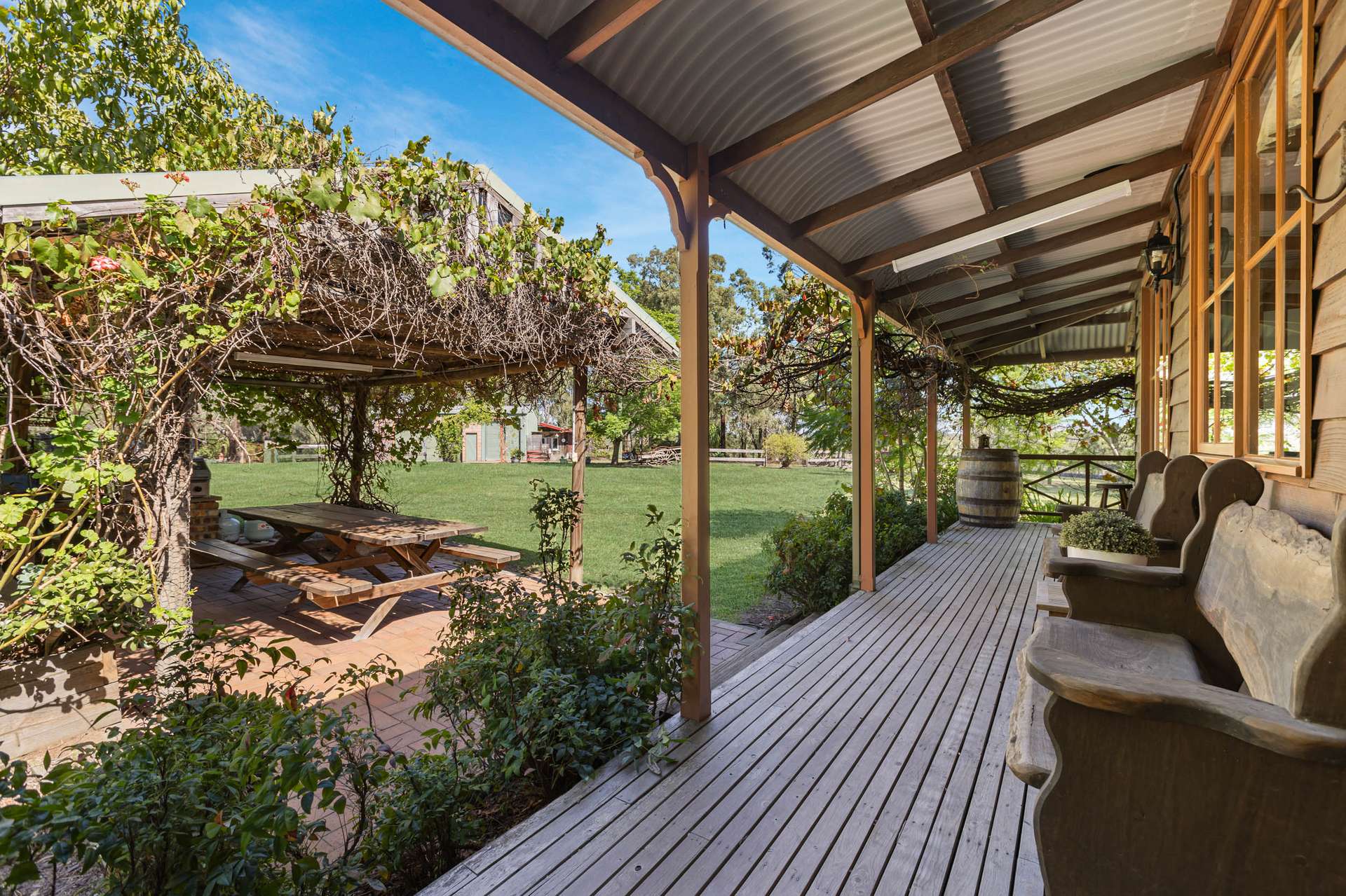 633 Hermitage Road, Pokolbin For Sale by Farmbuy.com - image 5