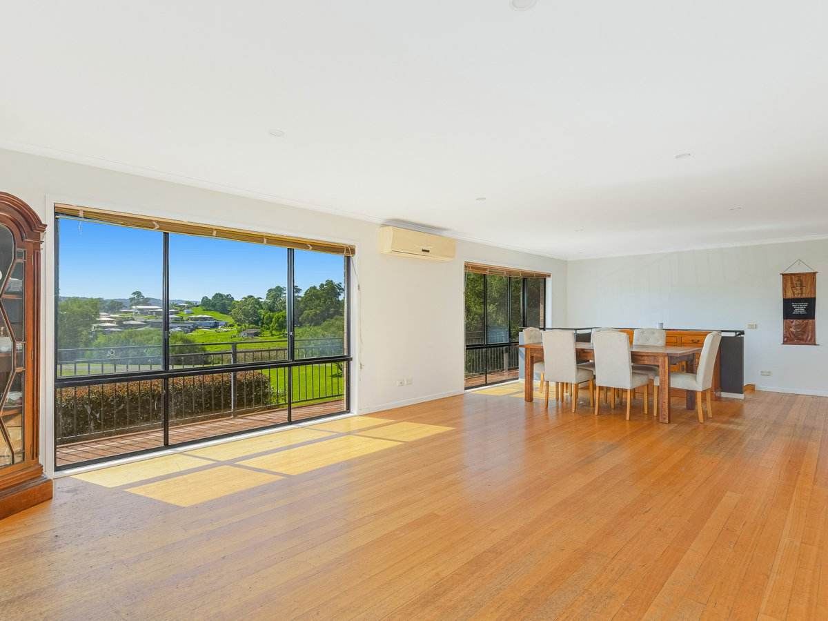 8 Willow Court, Bega For Sale by Farmbuy.com - image 6