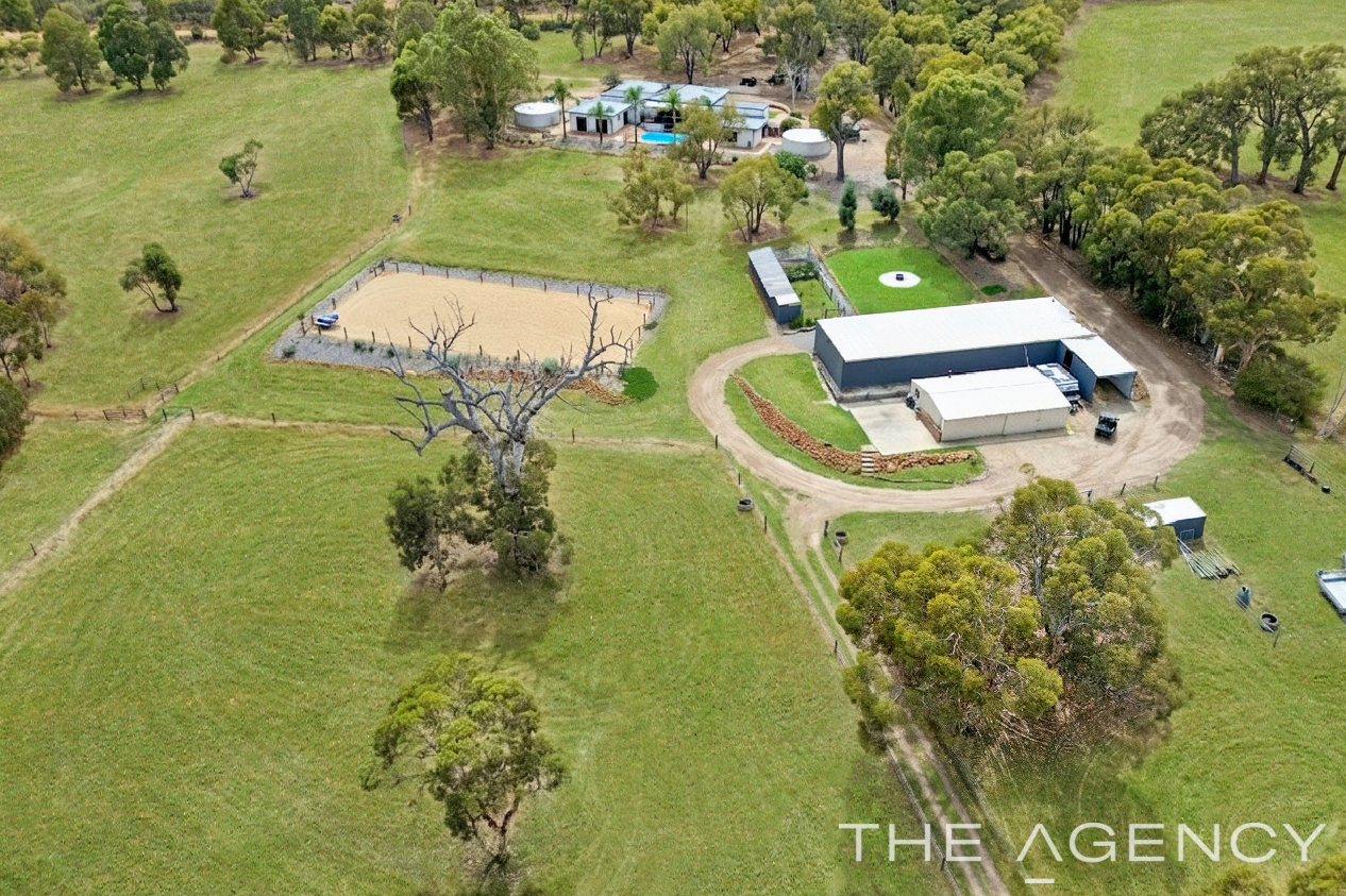 61 Gaden Road, Wundowie For Sale by Farmbuy.com - image 2