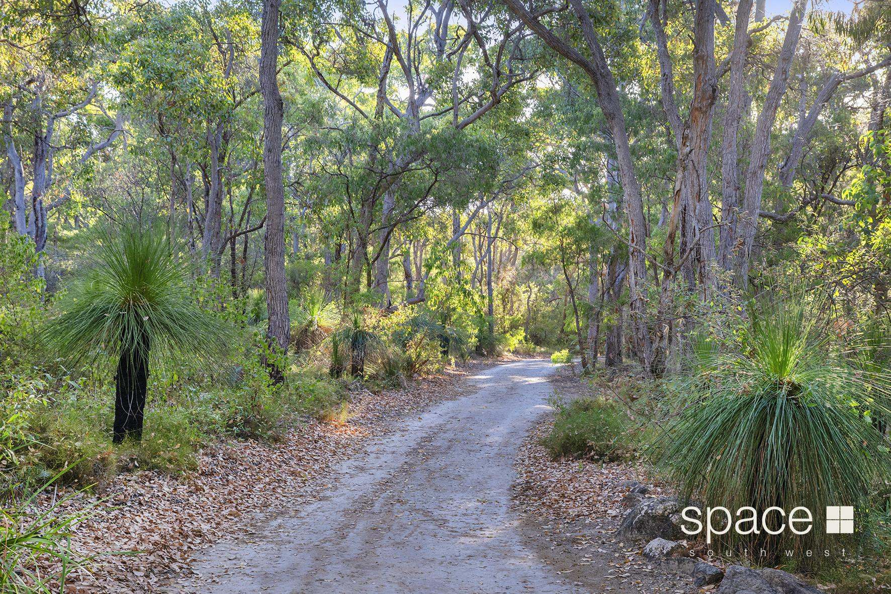 14 Coppin Grove, Redgate For Sale by Farmbuy.com - image 32