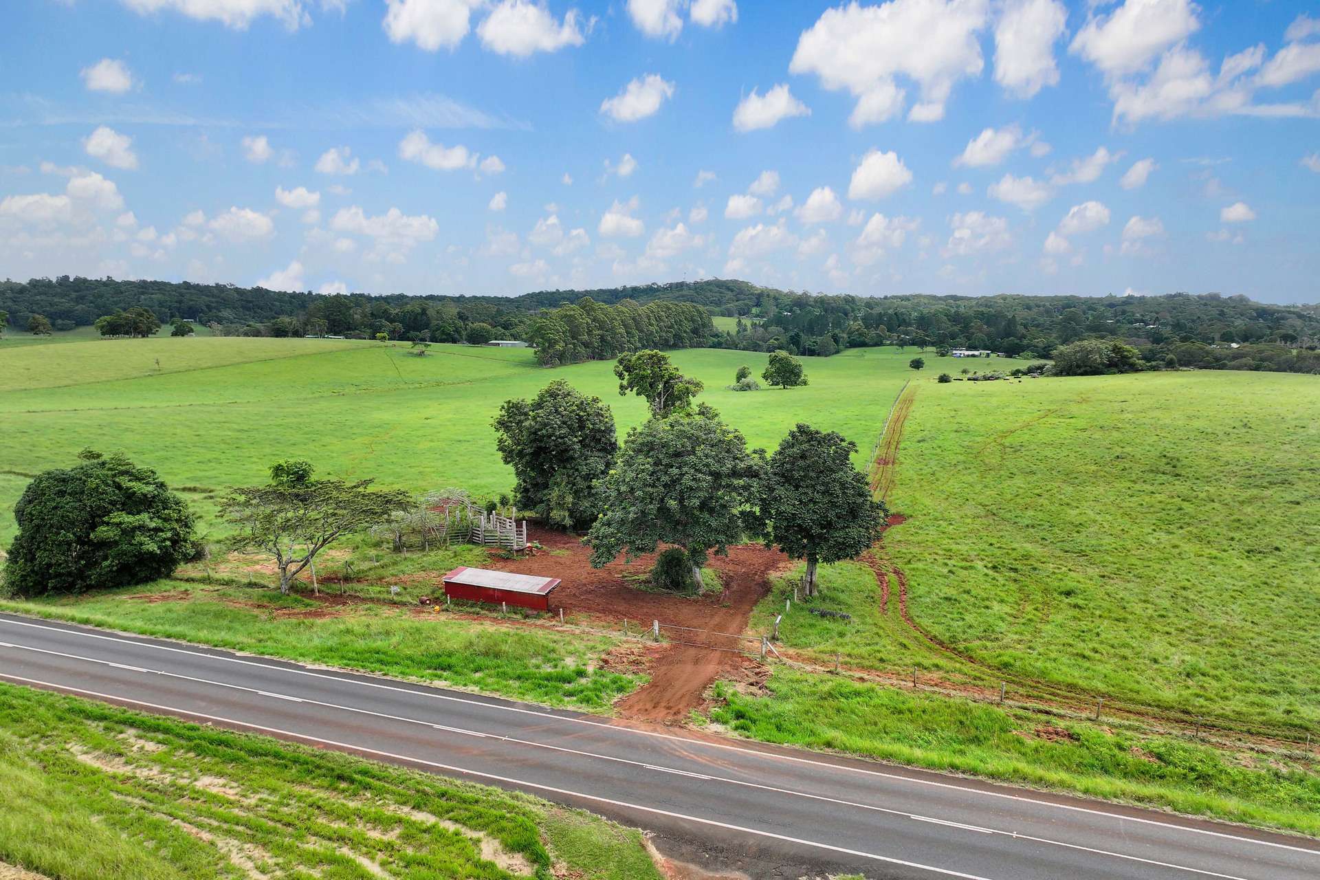 Lot 2 Lake Barrine Road, Lake Eacham For Sale by Farmbuy.com - image 11