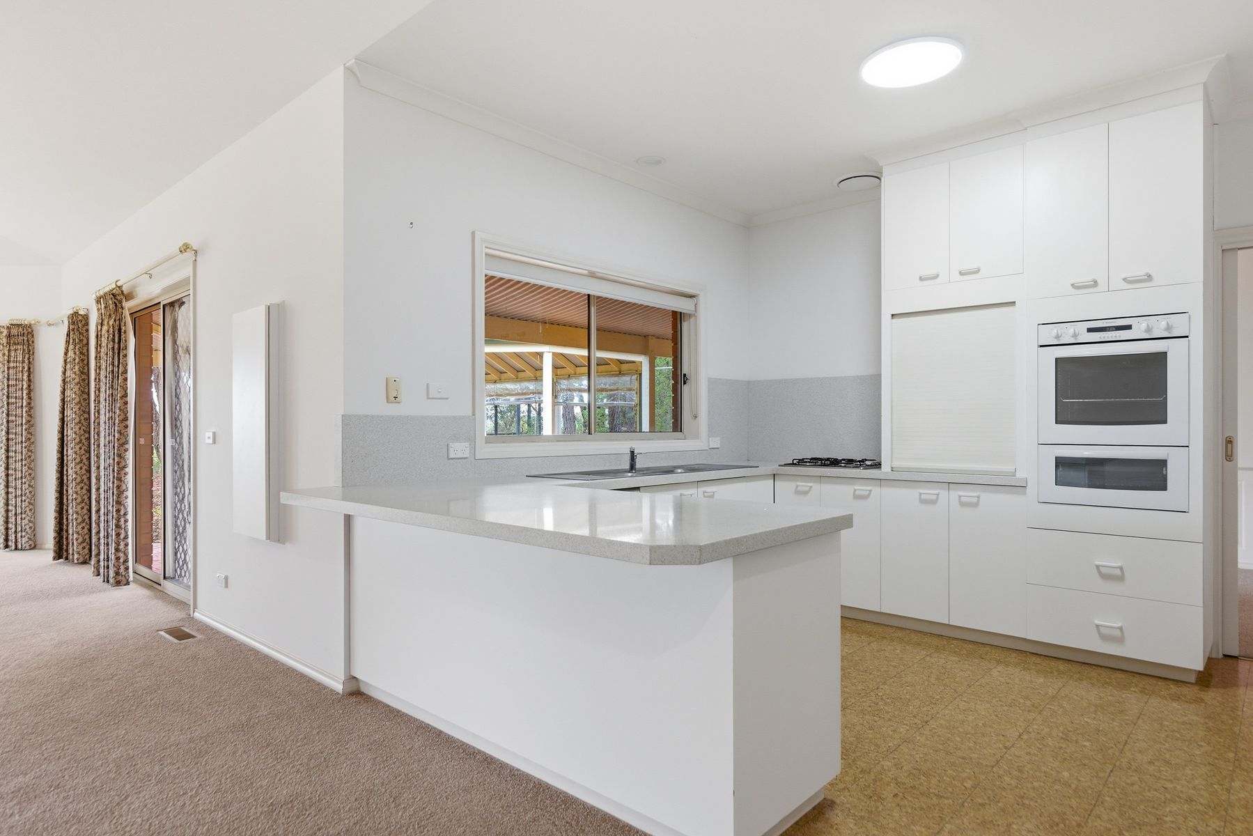2 Rebecca Court, Maiden Gully For Sale by Farmbuy.com - image 6