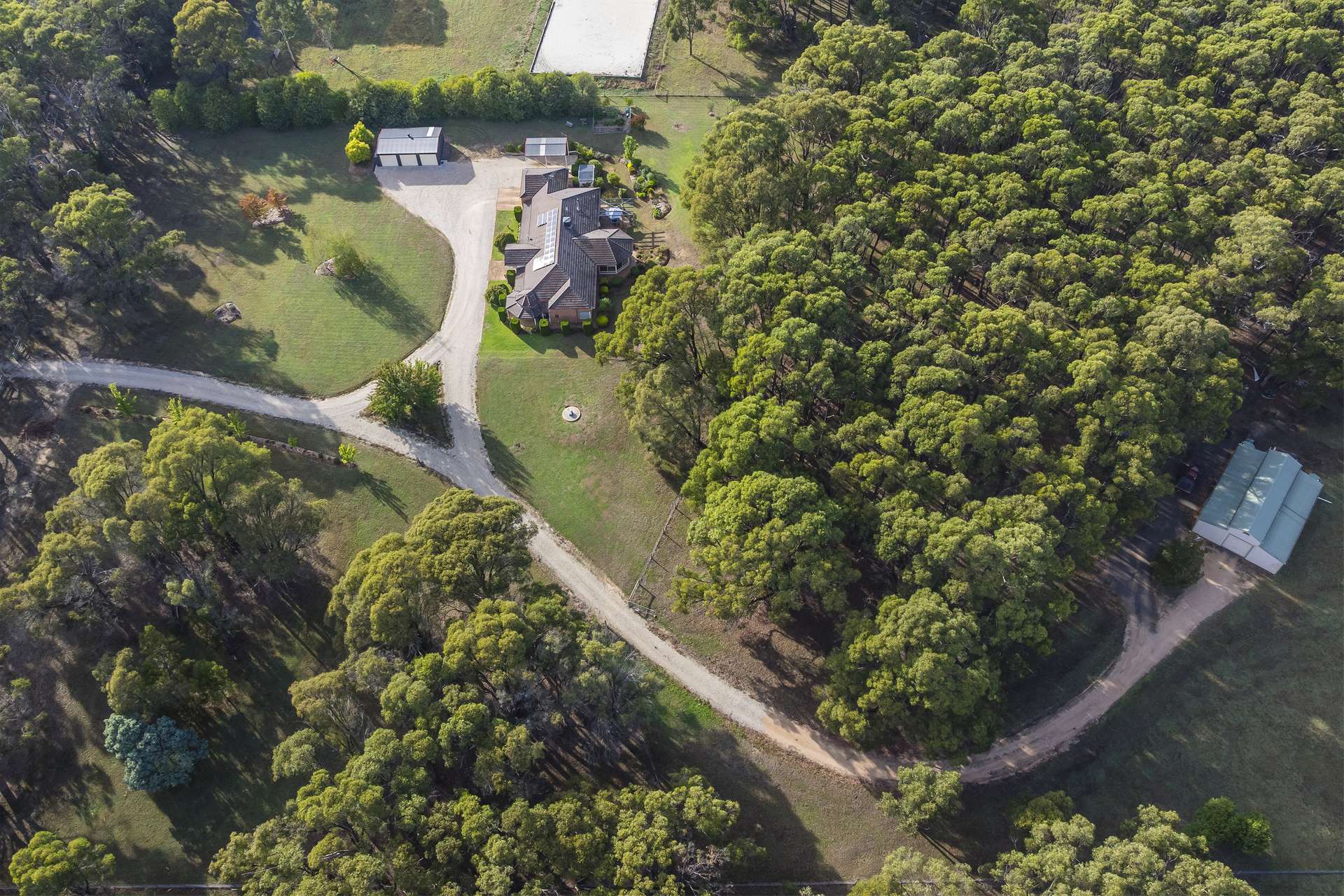 225 Burke And Wills Track, Lancefield For Sale by Farmbuy.com - image 6