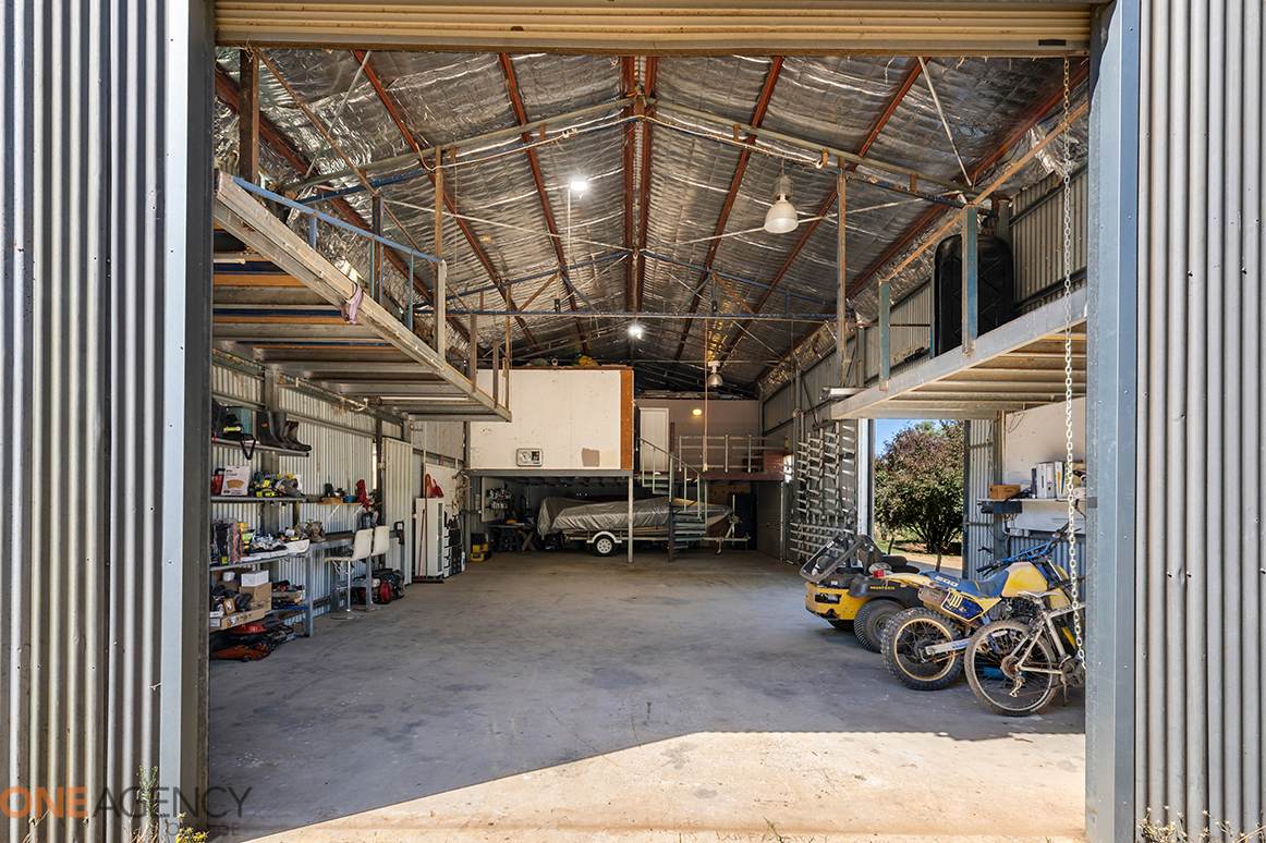 477 Mousehole Lane, Orange For Sale by Farmbuy.com - image 11