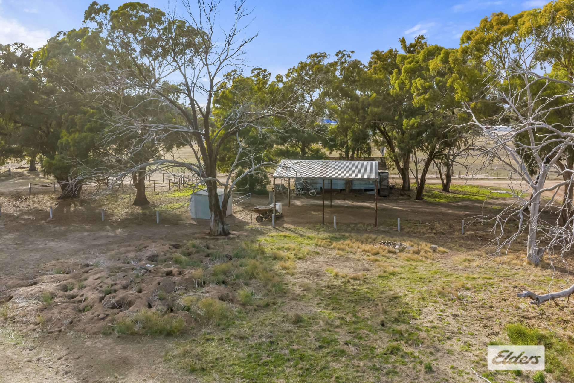 14 Horsham Road, Stawell For Sale by Farmbuy.com - image 12
