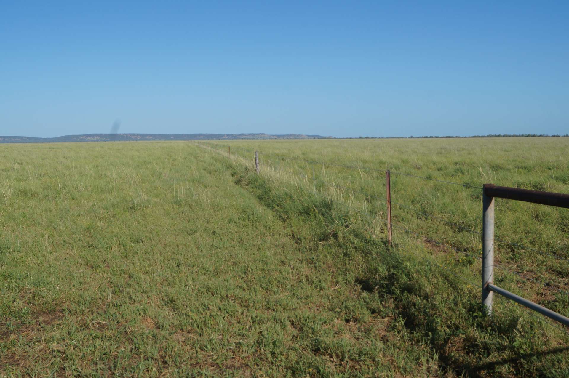 1 Baratria Road, Longreach For Sale by Farmbuy.com - image 27