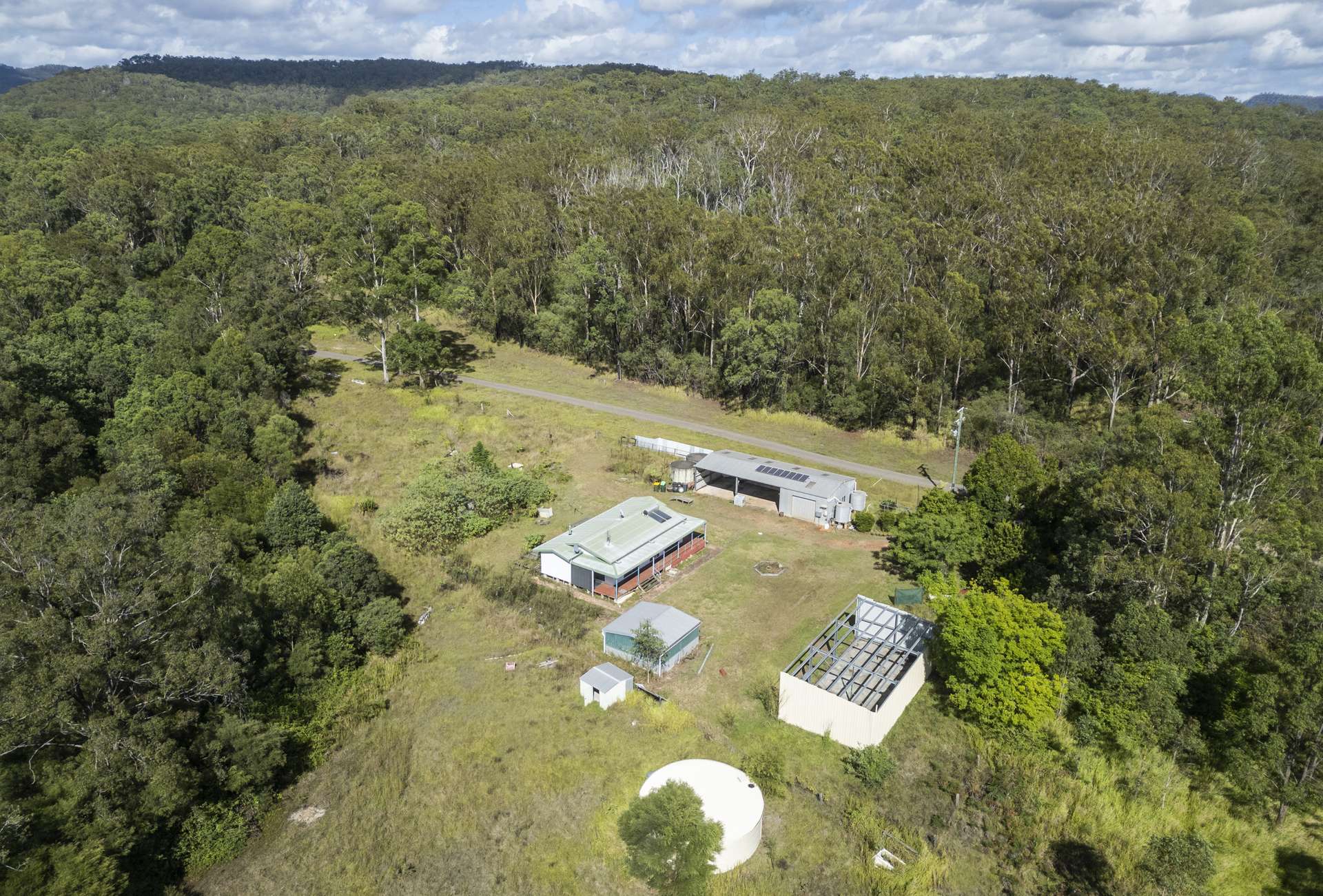 337 Clearview Road, Coutts Crossing For Sale by Farmbuy.com - image 2