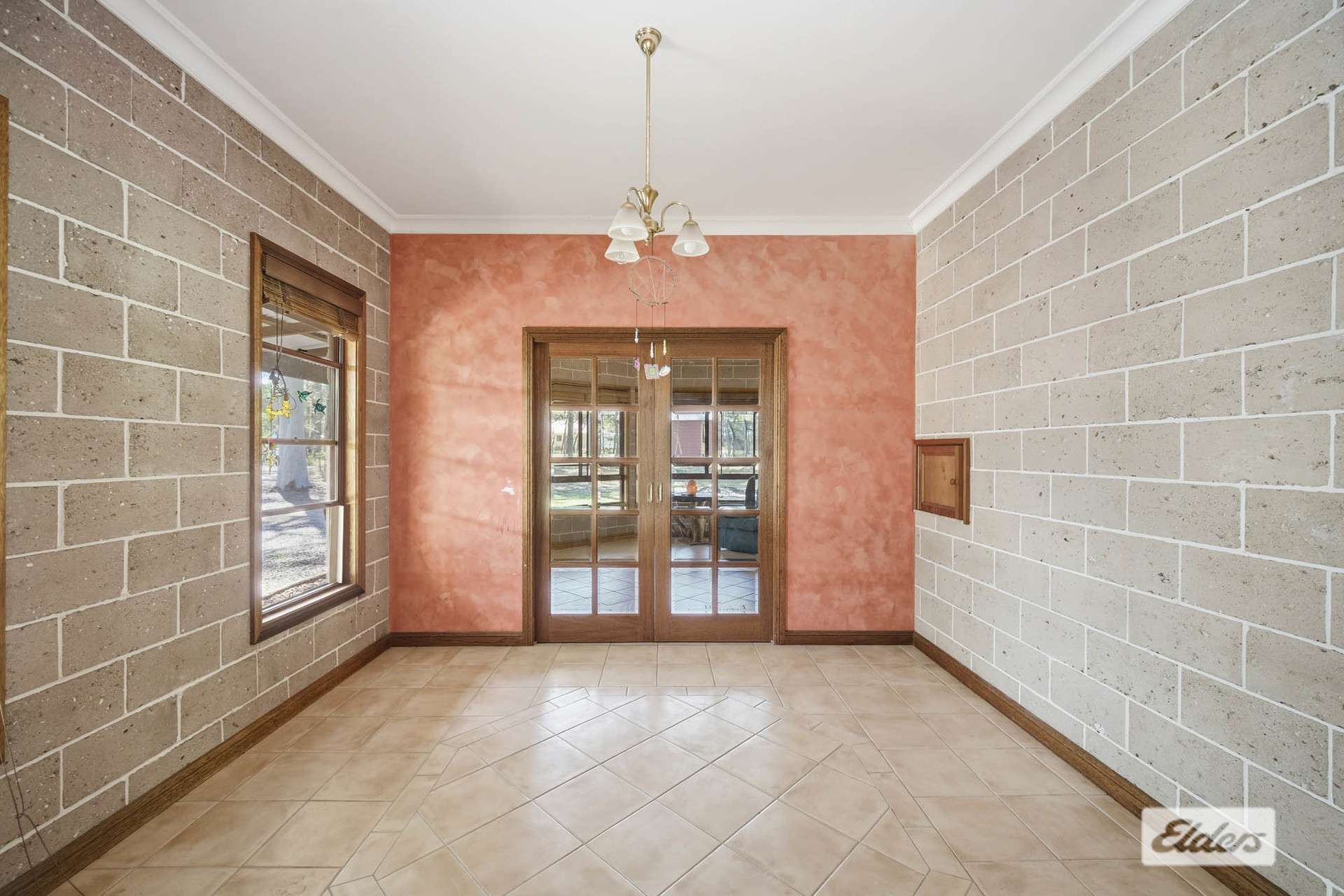 36 Kolinda Drive, Old Bar For Sale by Farmbuy.com - image 7