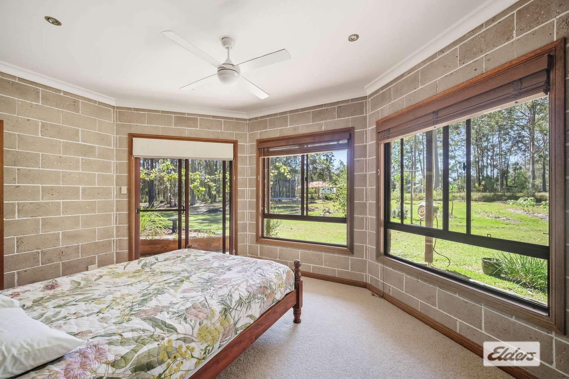 36 Kolinda Drive, Old Bar For Sale by Farmbuy.com - image 10