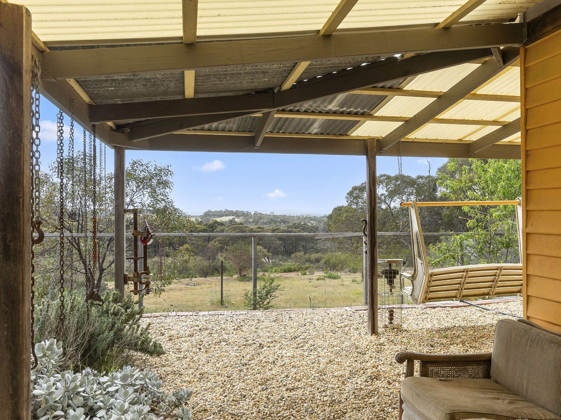 110 Bassett Lane, Hilldene For Sale by Farmbuy.com - image 4