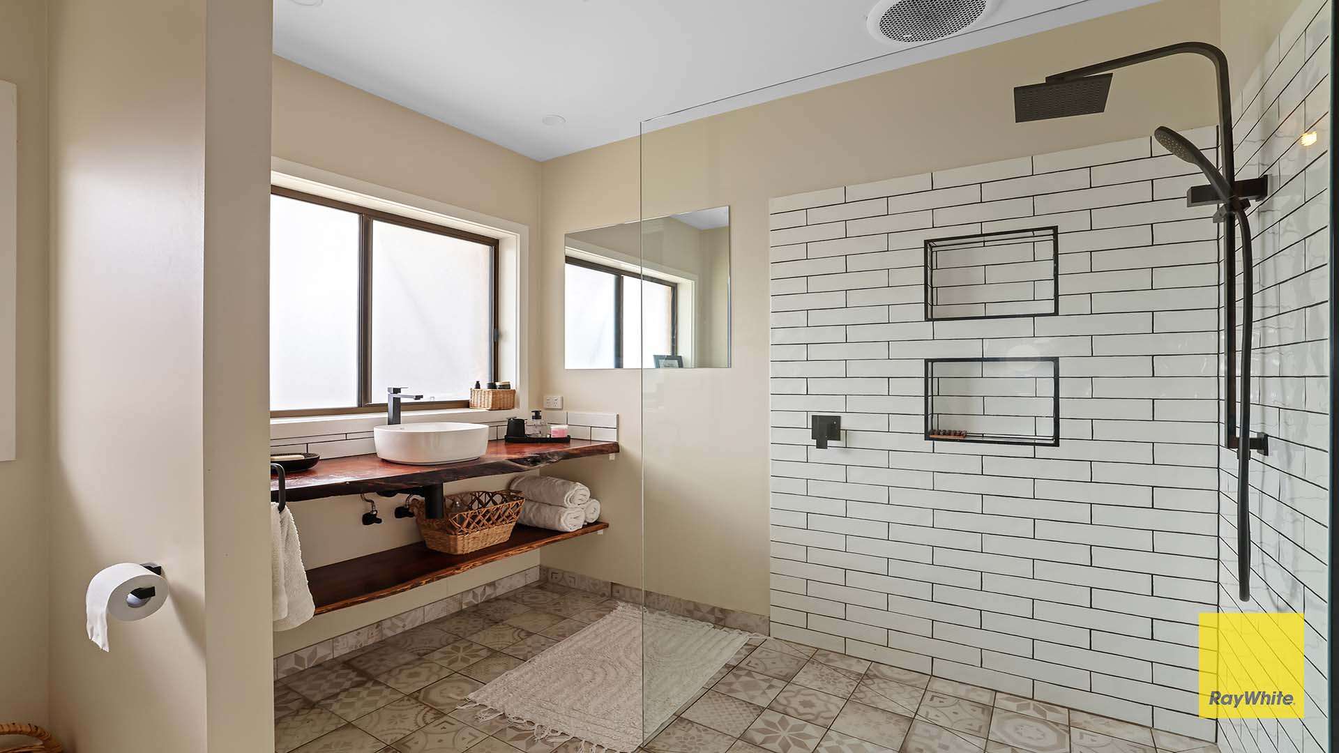 65 Foster-Mirboo Road, Foster North For Sale by Farmbuy.com - image 8