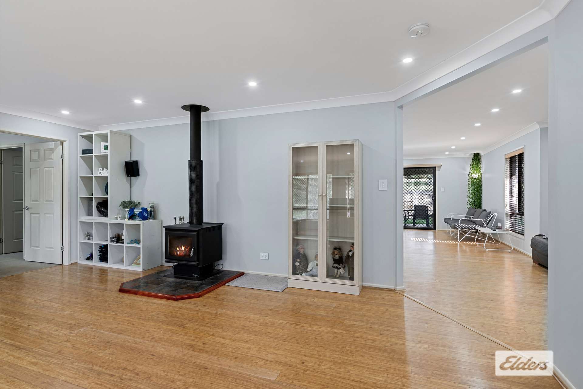 4 Edinburgh Avenue, Regency Downs For Sale by Farmbuy.com - image 9