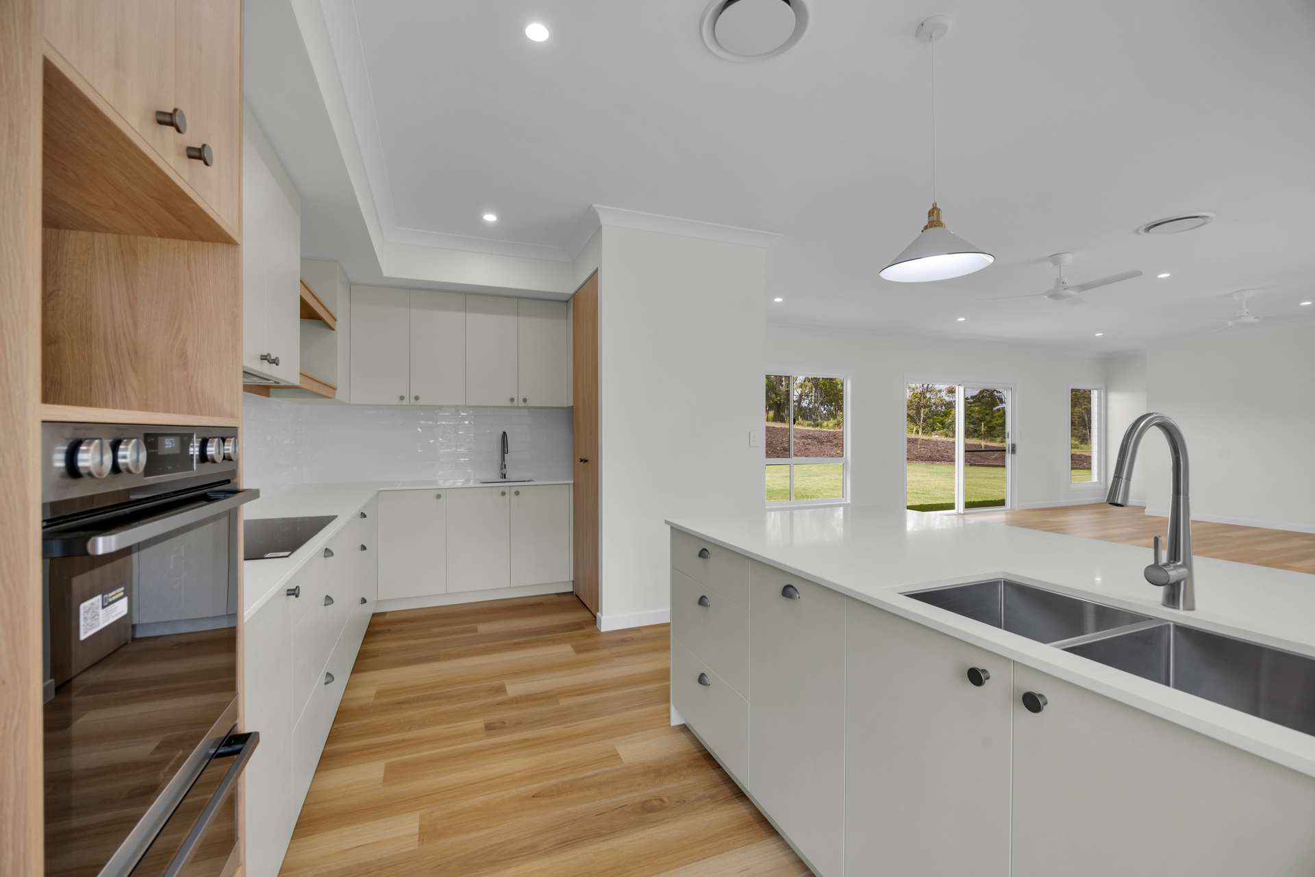 241 Mcintosh Creek Road, Jones Hill For Sale by Farmbuy.com - image 6