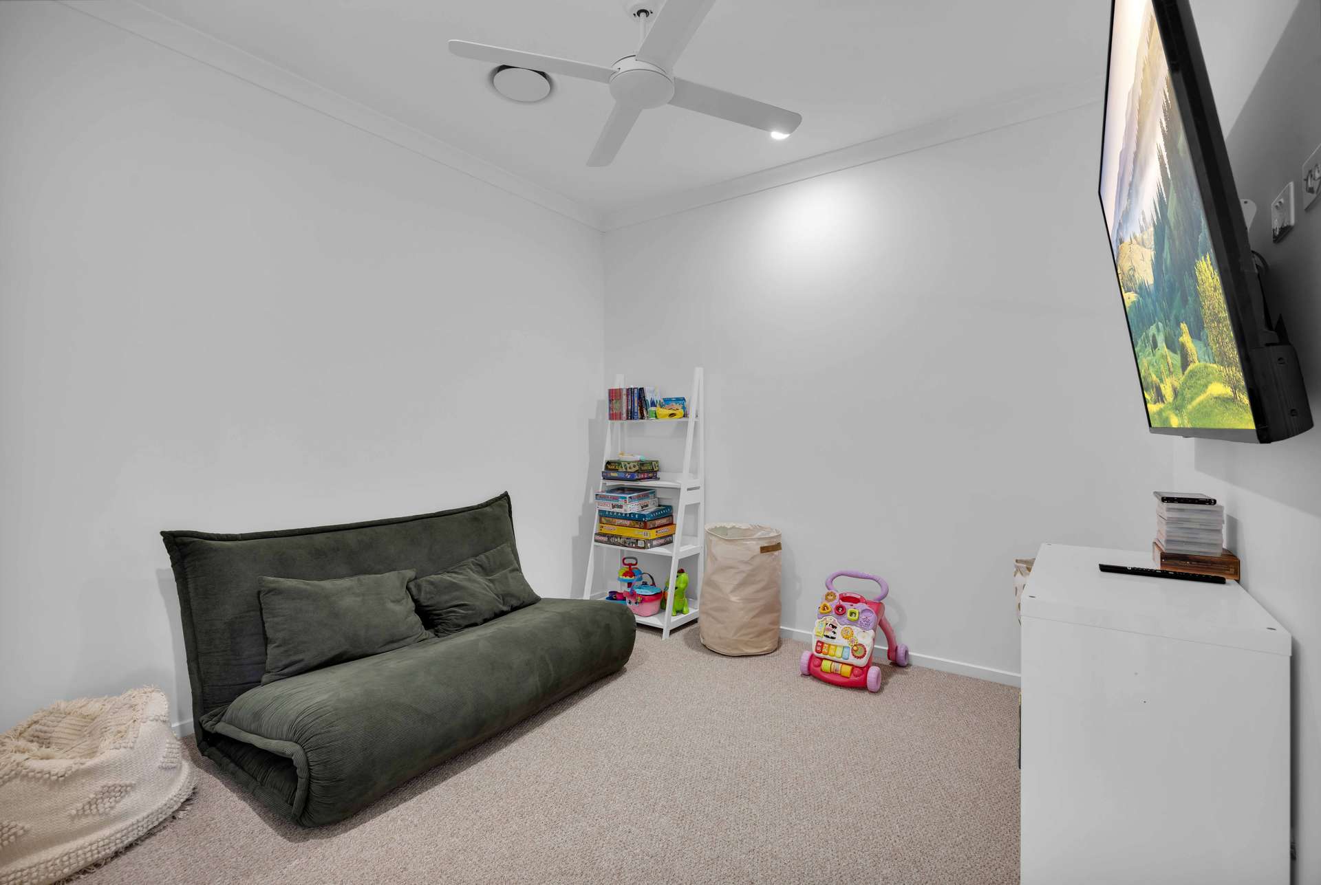 33 Gold Run Avenue, McIntosh Creek For Sale by Farmbuy.com - image 15