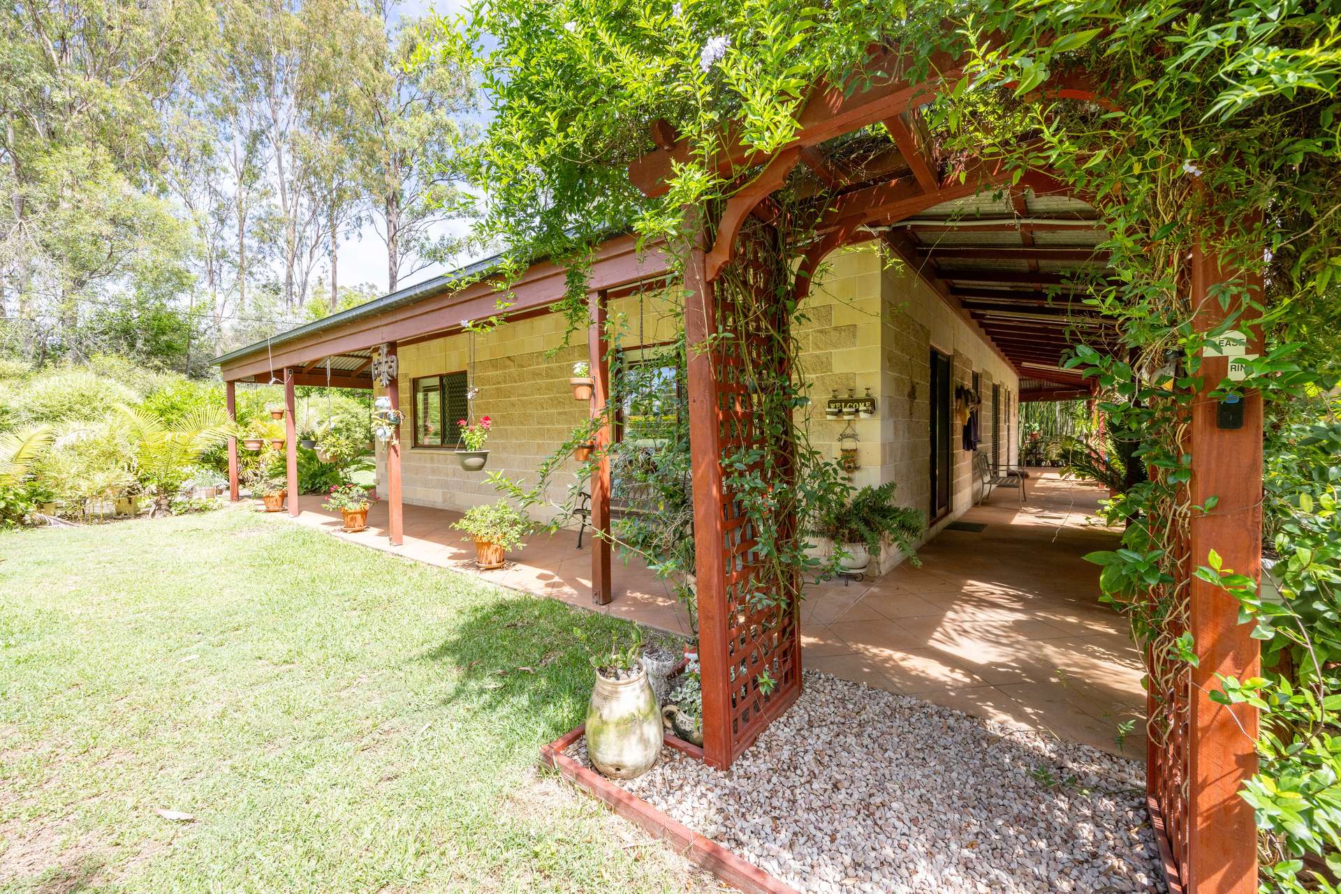 13 Sykes Road, Glenwood For Sale by Farmbuy.com - image 1