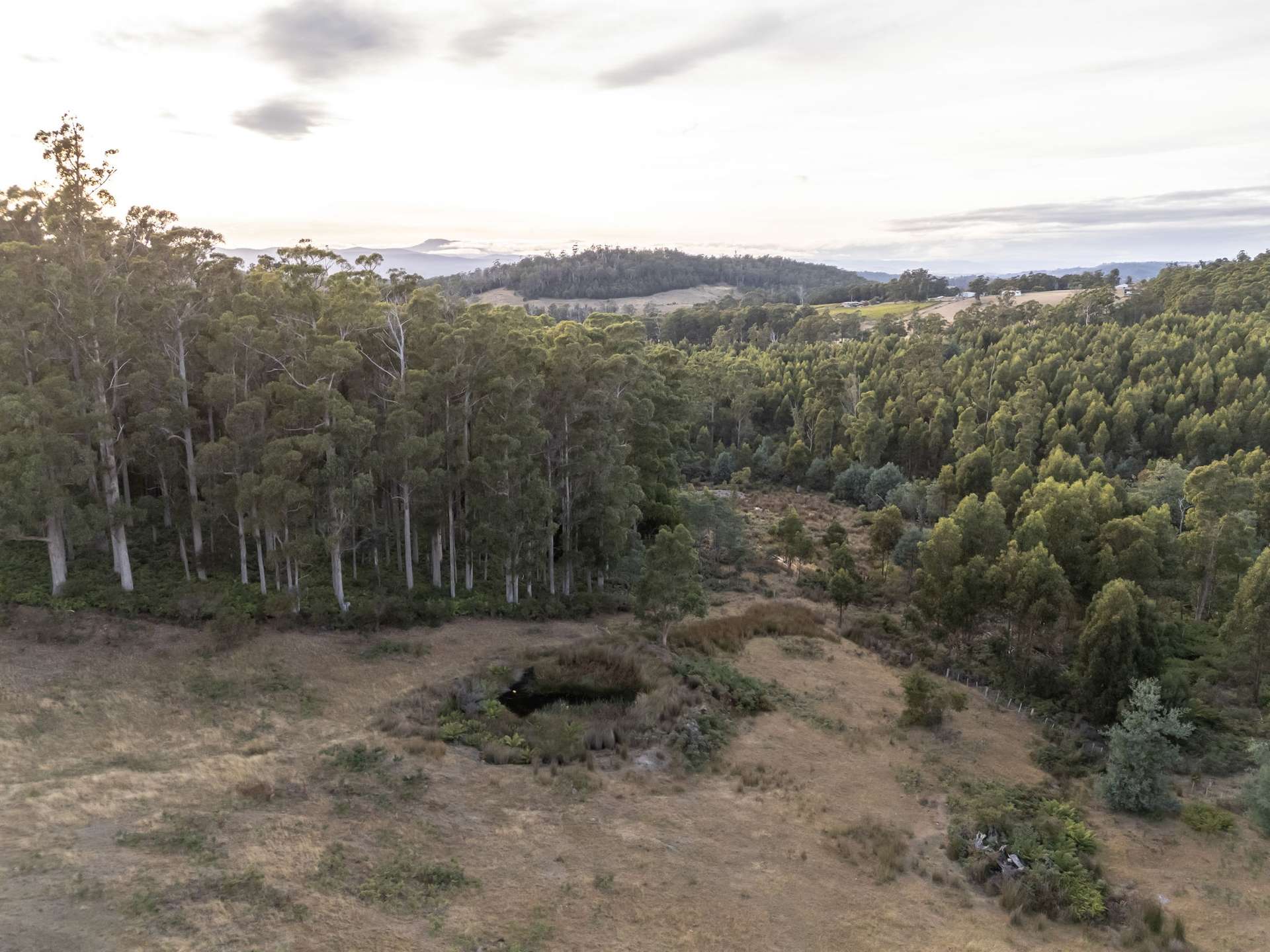 1 Glendale Road, Sidmouth For Sale by Farmbuy.com - image 4