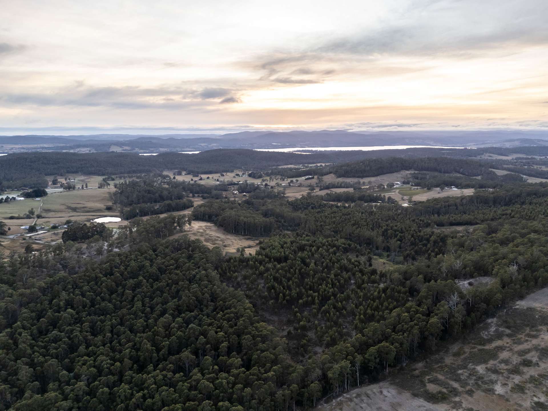 1 Glendale Road, Sidmouth For Sale by Farmbuy.com - image 5