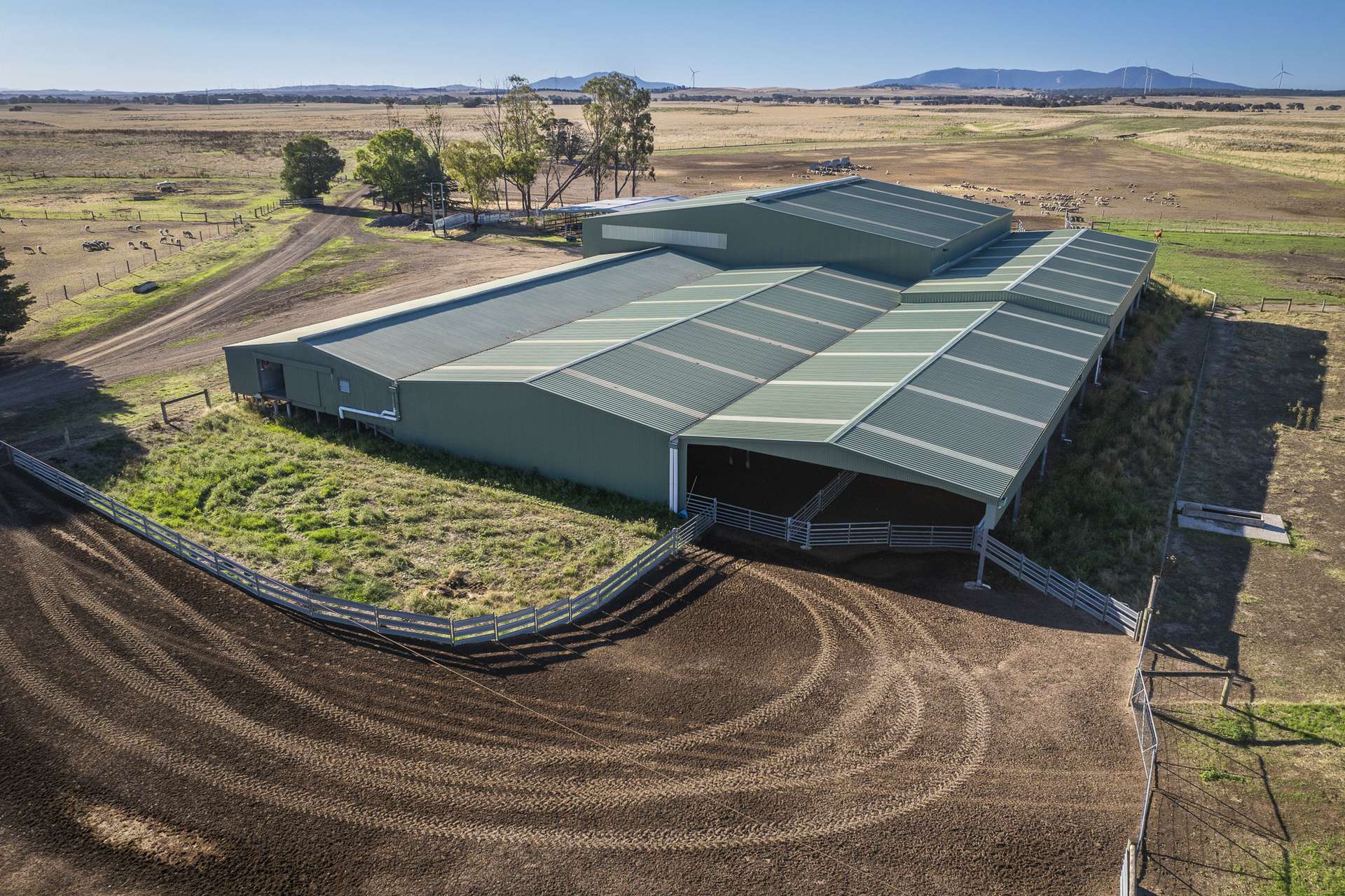 1154 Stockyard Hill Road, Stockyard Hill For Sale by Farmbuy.com - image 2