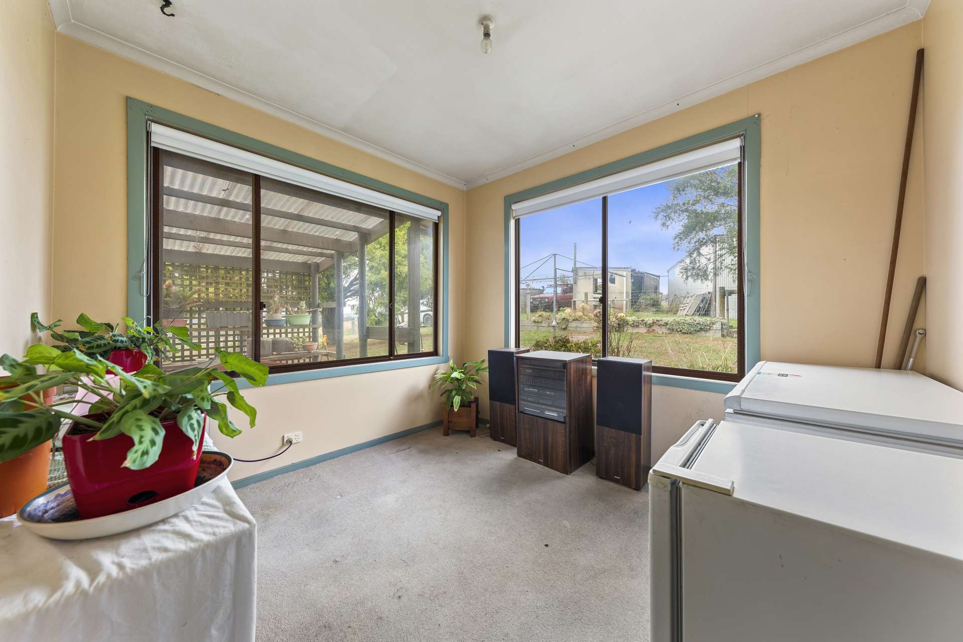 2045 Drouin-Korumburra Road, Poowong For Sale by Farmbuy.com - image 11