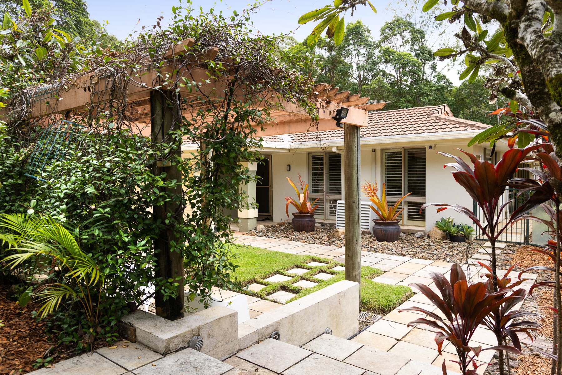 239 Dath Henderson Road, Tinbeerwah For Sale by Farmbuy.com - image 13