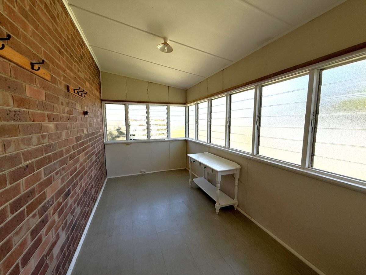 43 Elizabeth Street, Young For Sale by Farmbuy.com - image 11