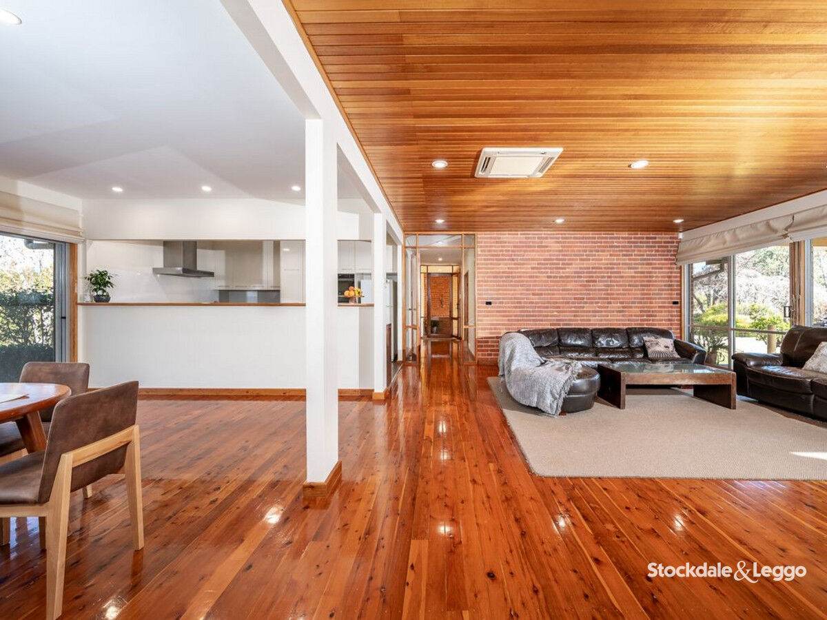 9 Arcadia Downs Drive, Kialla For Sale by Farmbuy.com - image 4