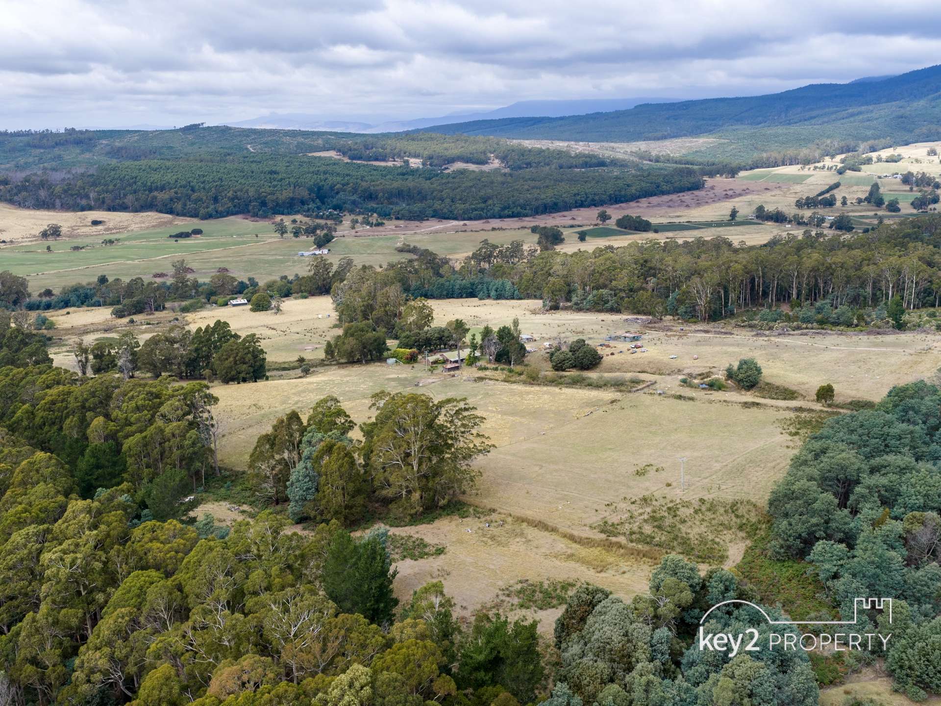 161 Myrtle Creek Road, Liffey For Sale by Farmbuy.com - image 7